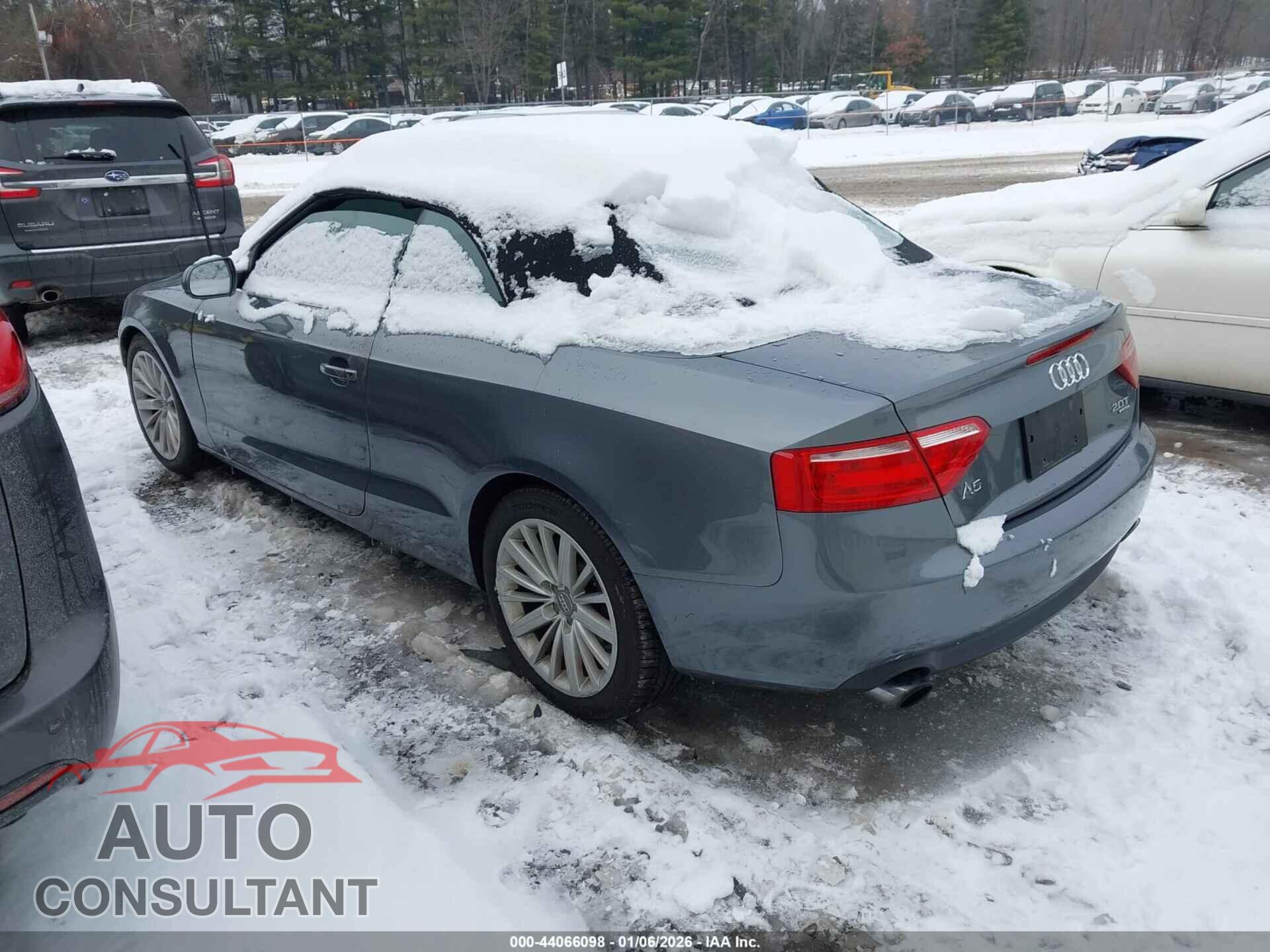 AUDI A5 2012 - WAUCFAFH8CN000671