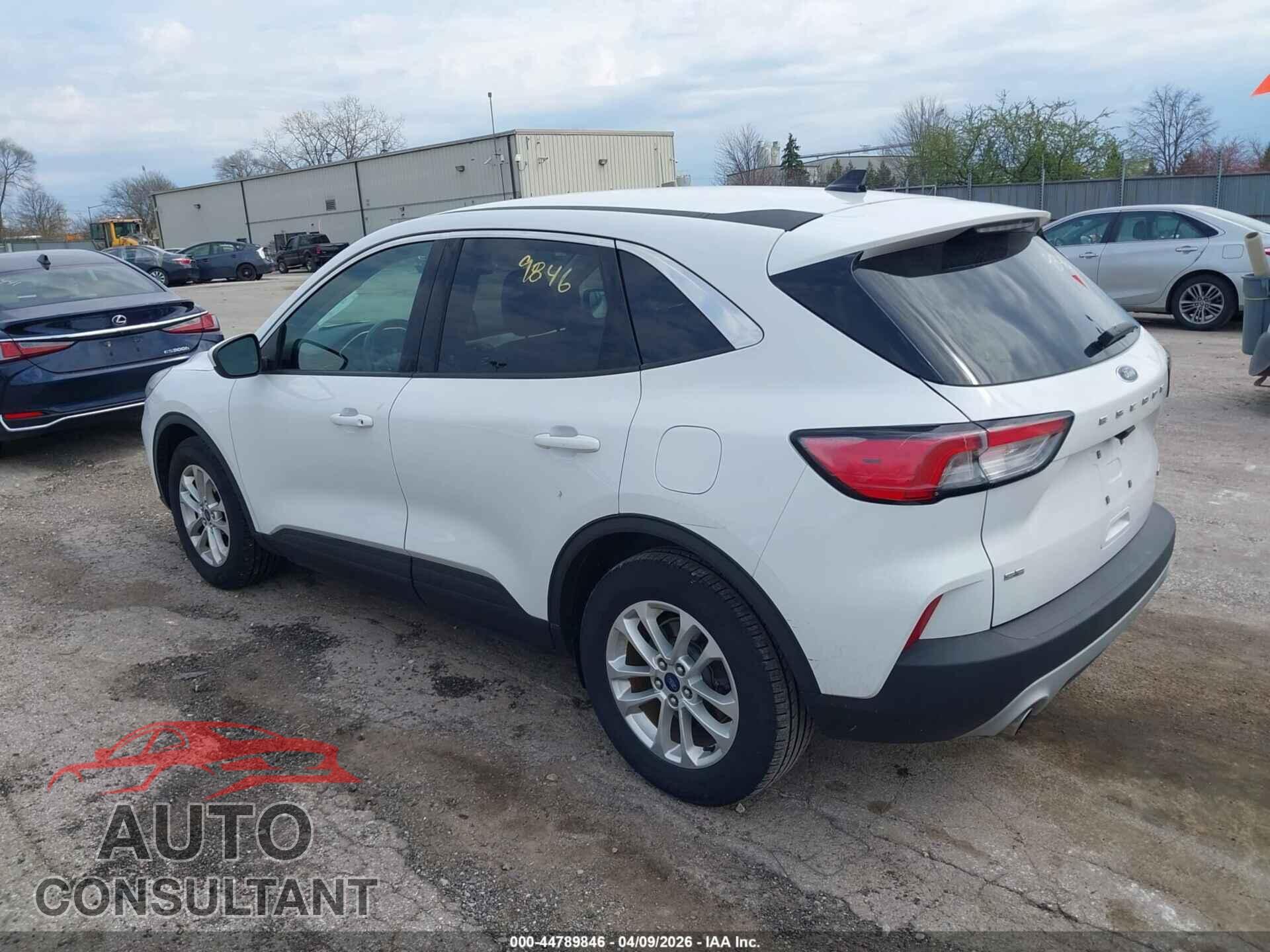 FORD ESCAPE 2020 - 1FMCU0G61LUA18737