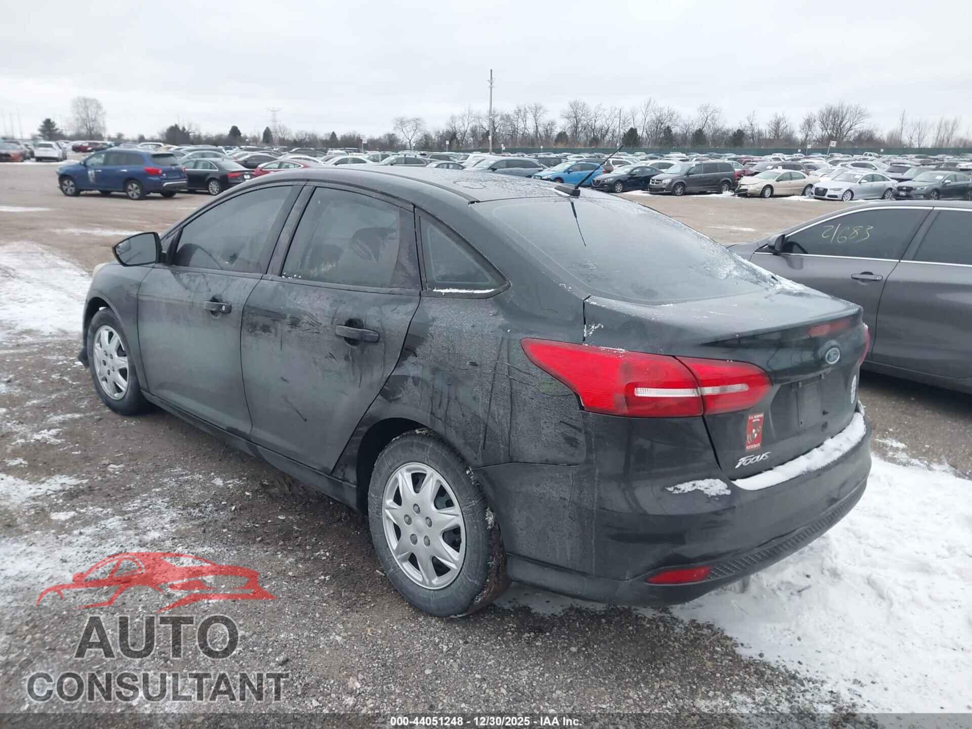 FORD FOCUS 2017 - 1FADP3E29HL208810