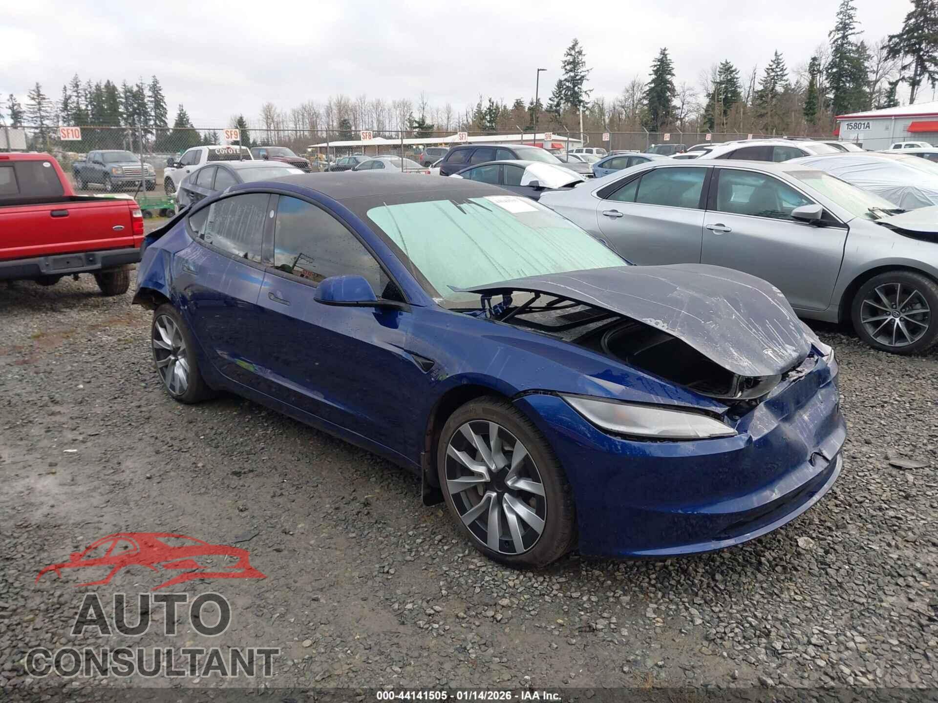 TESLA MODEL 3 2024 - 5YJ3E1EB3RF816178