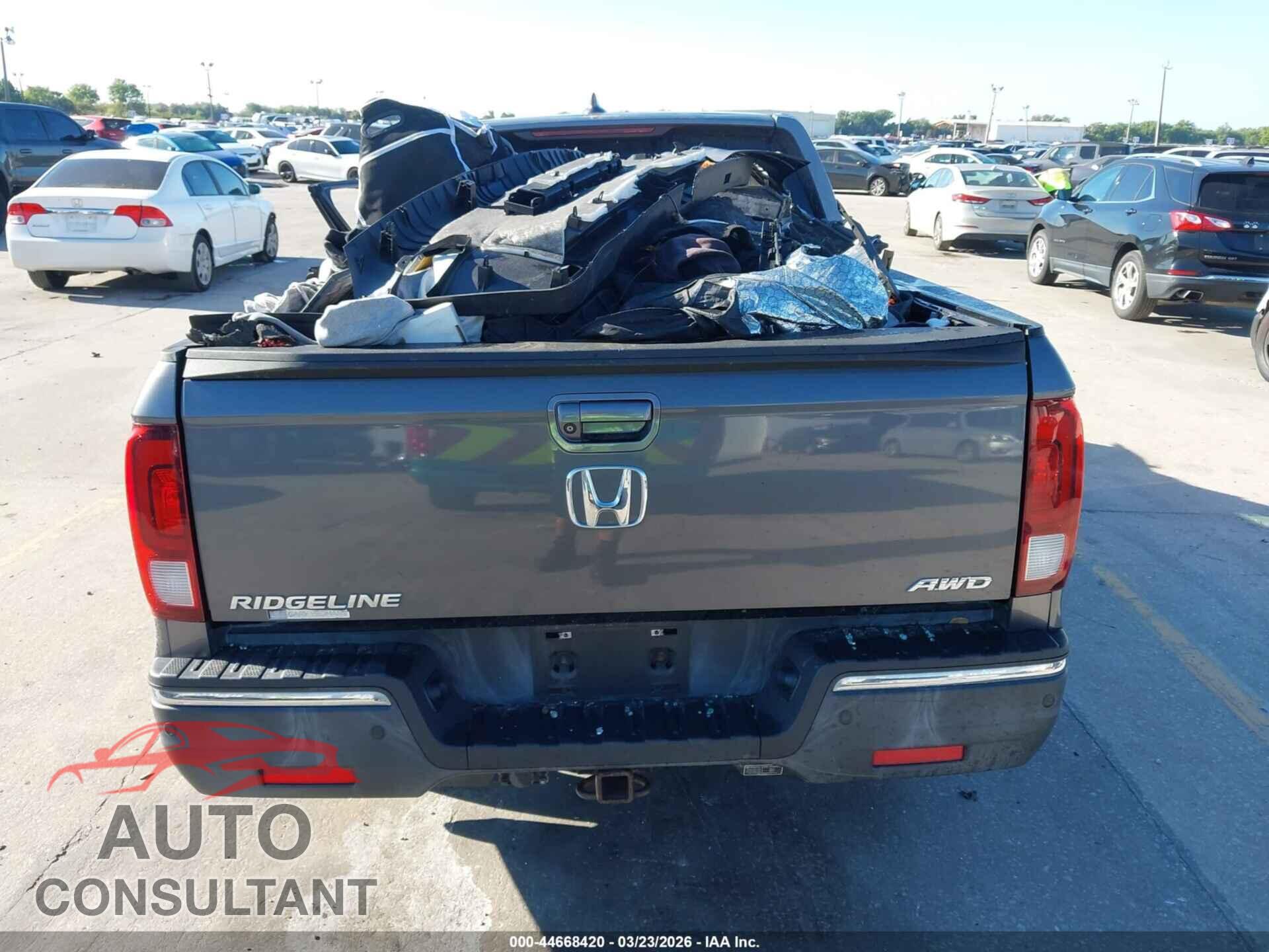 HONDA RIDGELINE 2018 - 5FPYK3F76JB012599