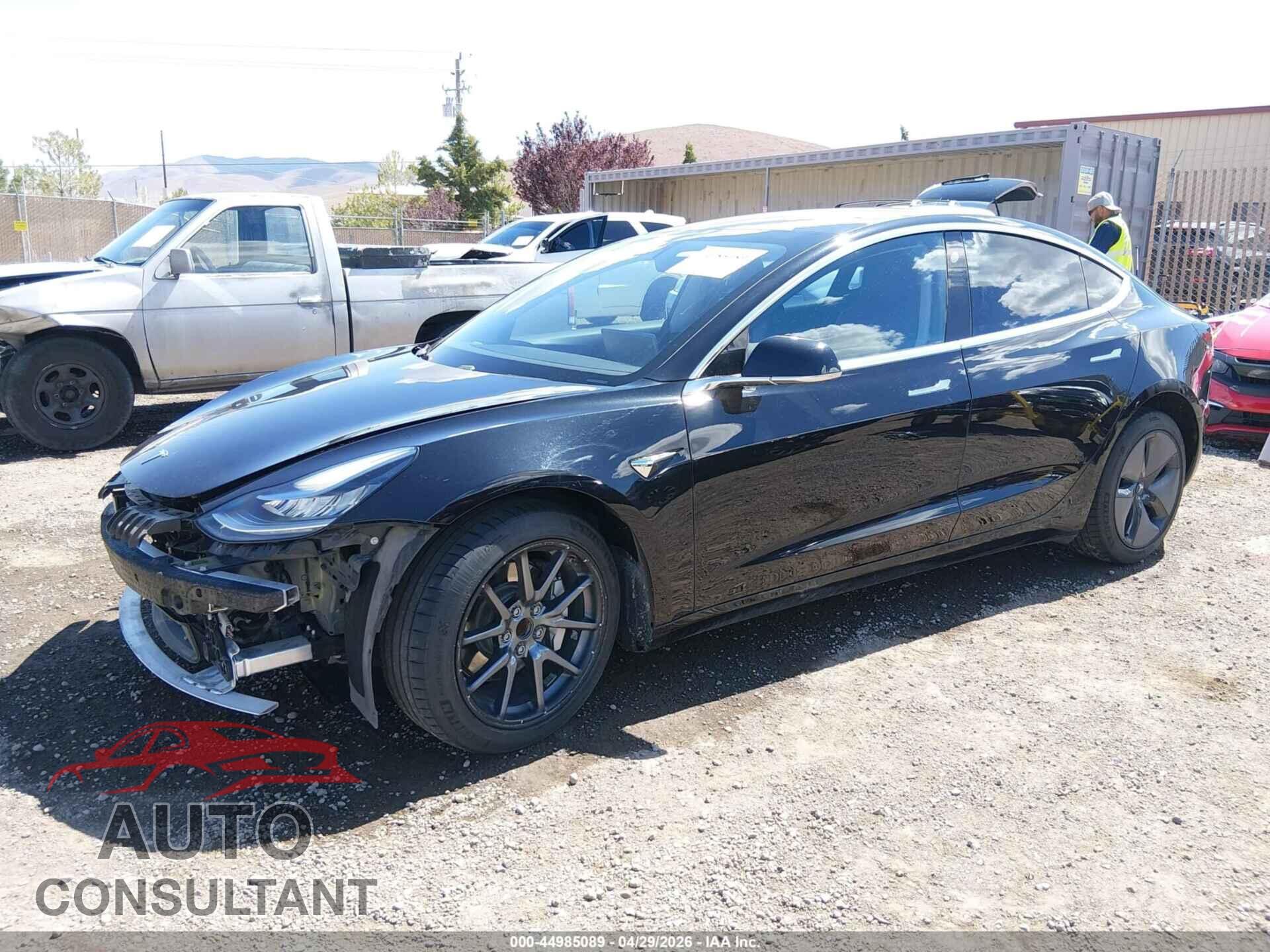 TESLA MODEL 3 2018 - 5YJ3E1EA8JF056499