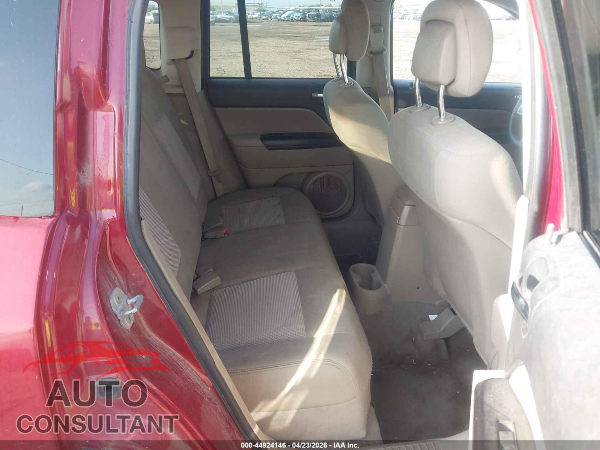 JEEP COMPASS 2011 - 1J4NT1FB3BD143882