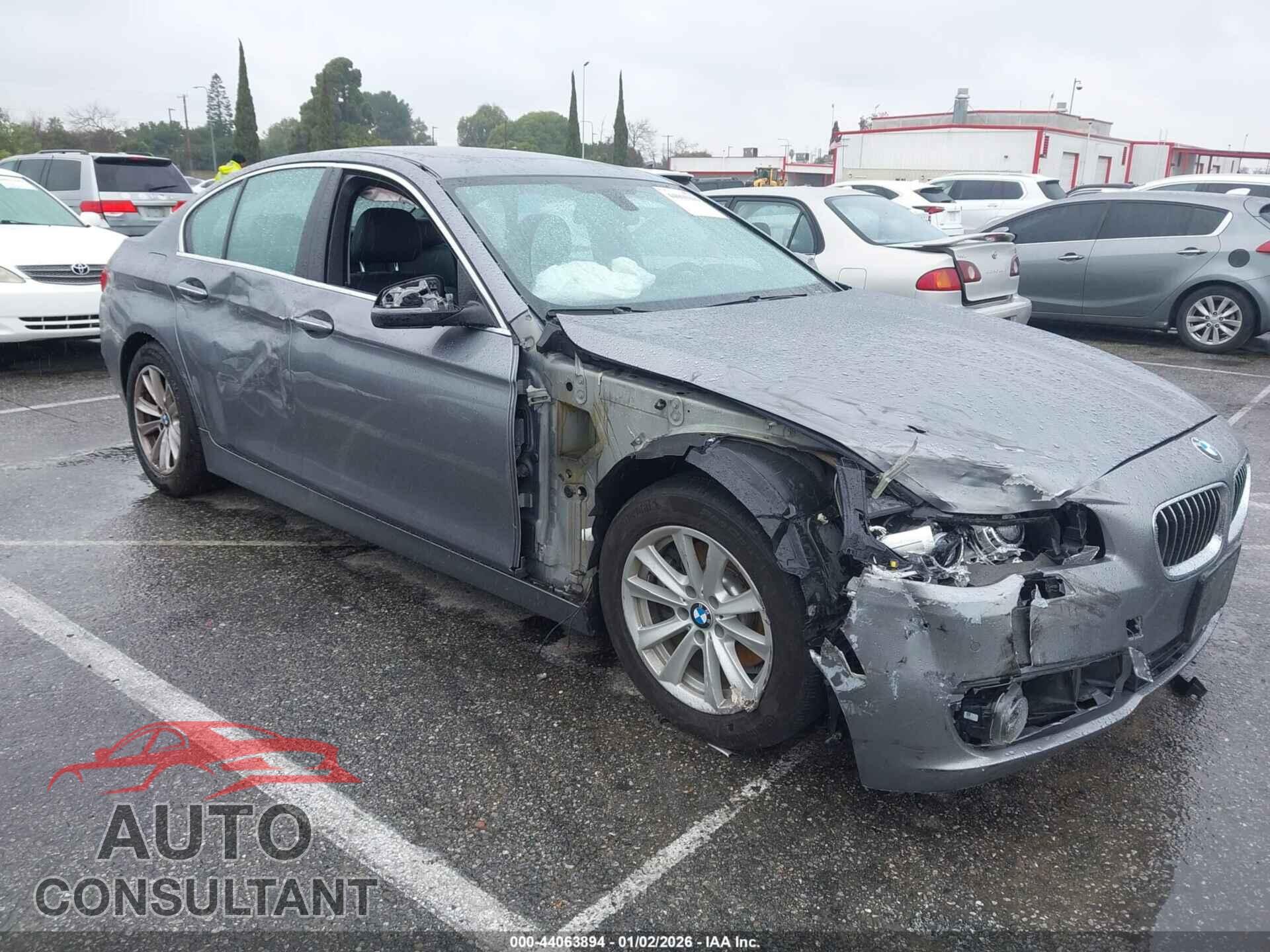 BMW 528I 2015 - WBA5A5C50FD522620
