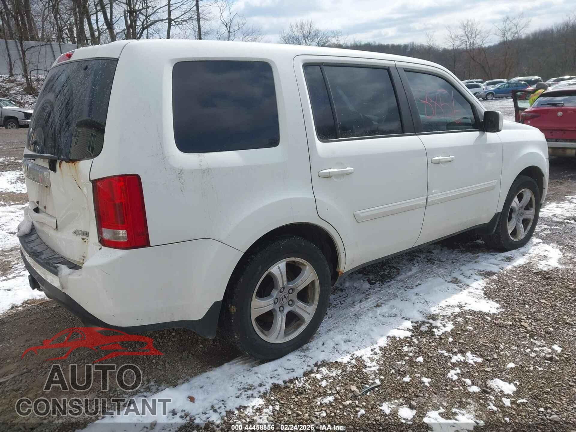 HONDA PILOT 2014 - 5FNYF4H56EB012333