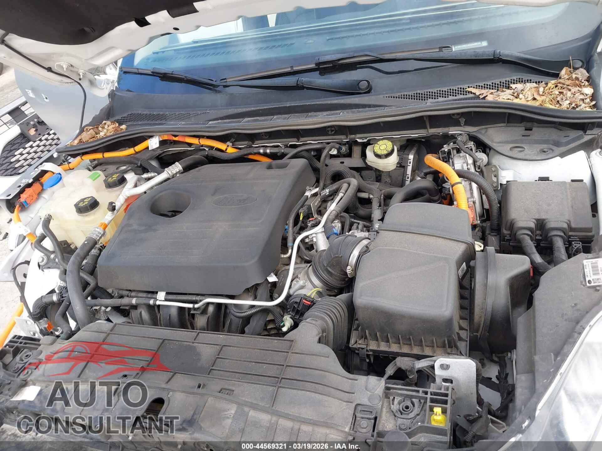FORD ESCAPE 2020 - 1FMCU9DZ4LUA48530
