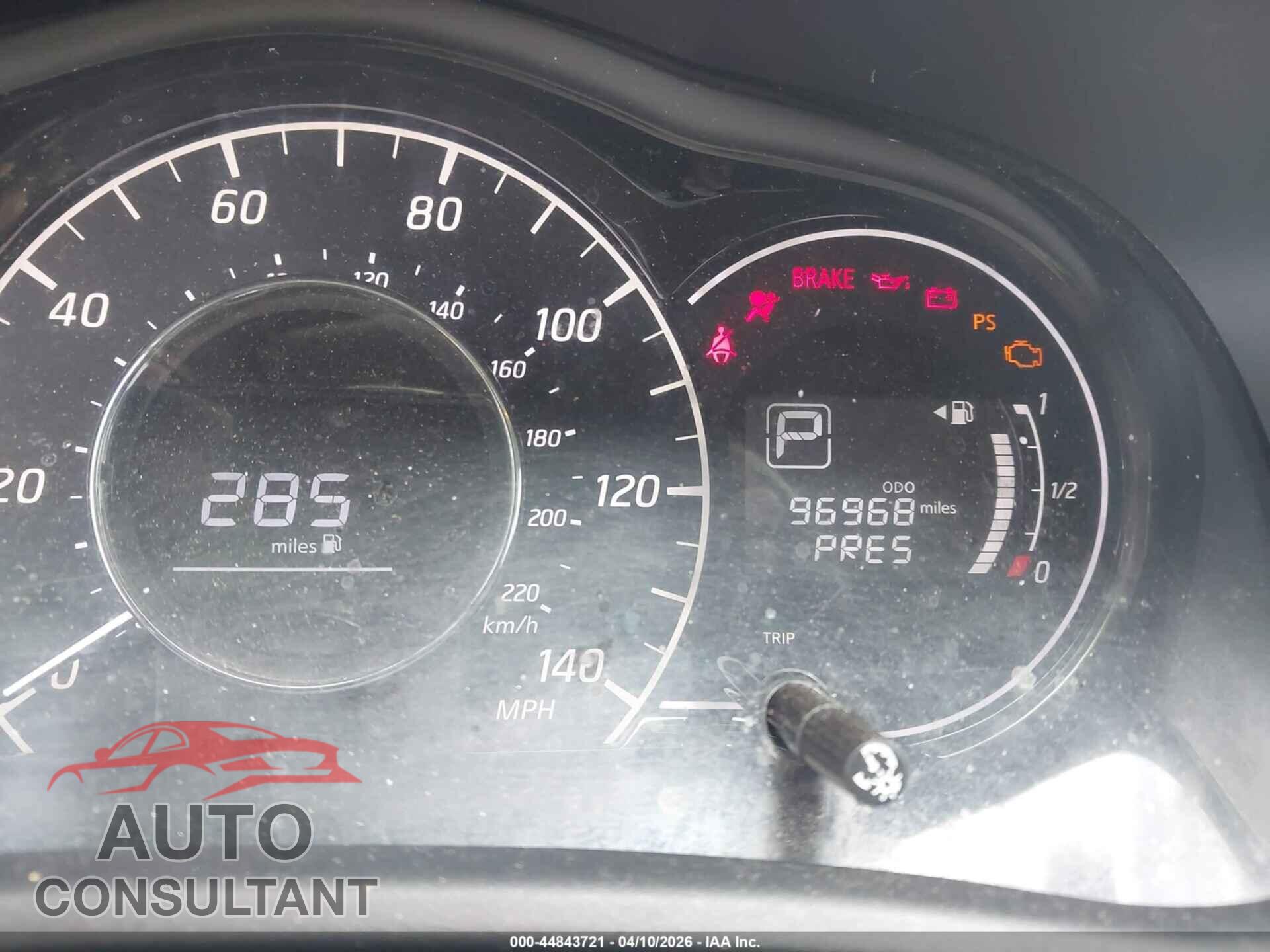 NISSAN VERSA NOTE 2018 - 3N1CE2CP8JL363589
