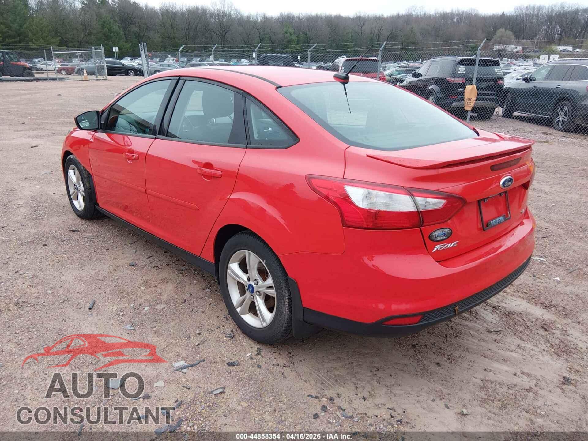 FORD FOCUS 2012 - 1FAHP3F22CL294244