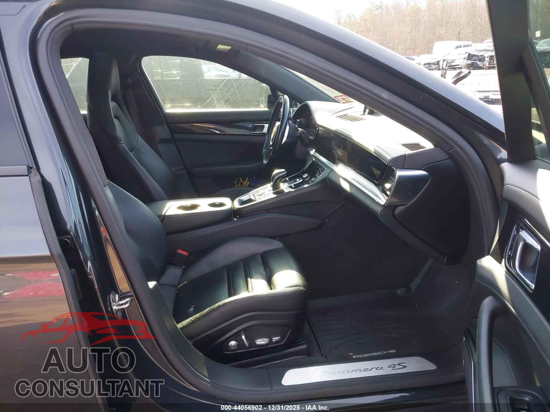 PORSCHE PANAMERA 2017 - WP0AB2A73HL122979