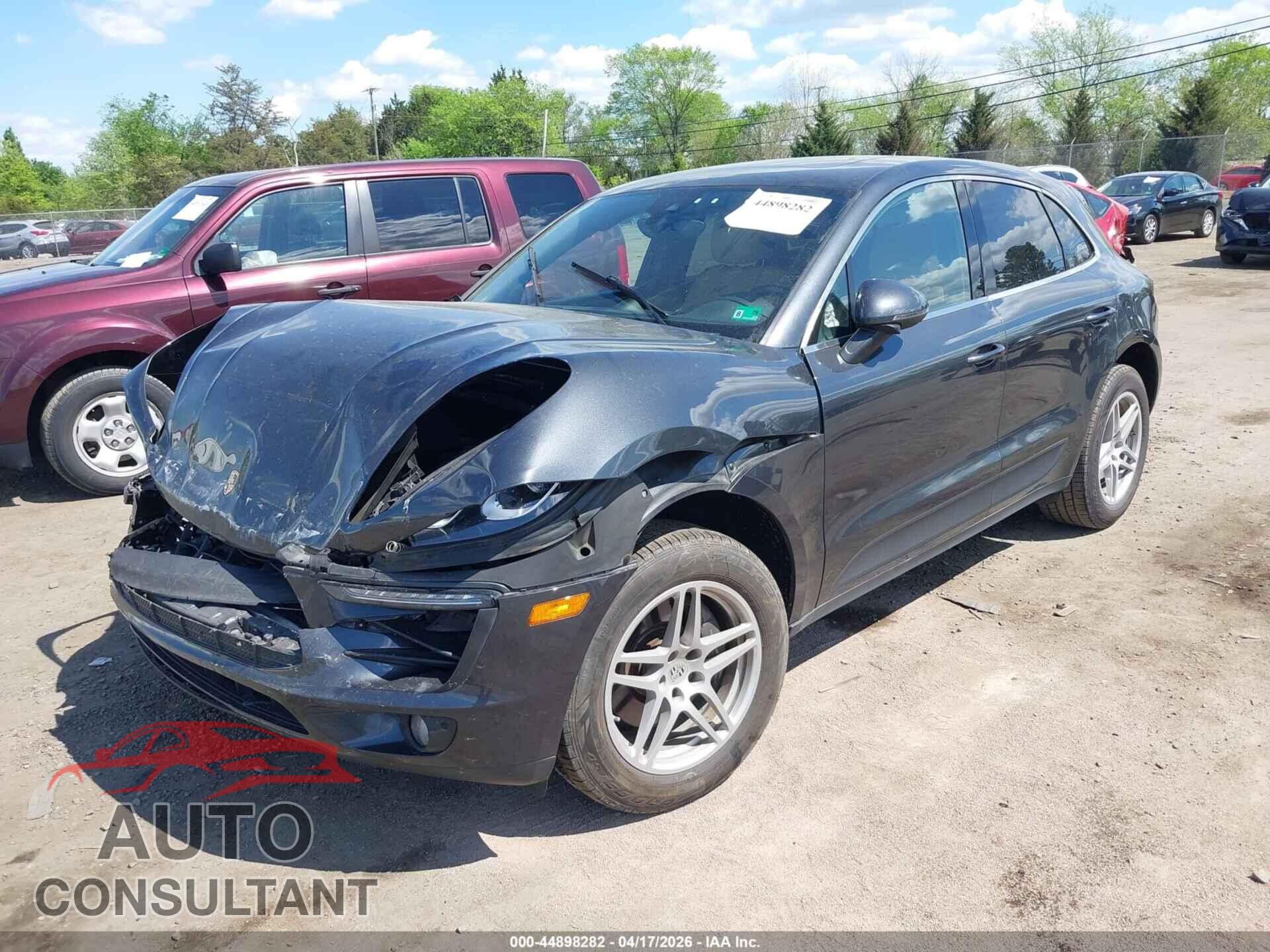 PORSCHE MACAN 2018 - WP1AA2A58JLB12311