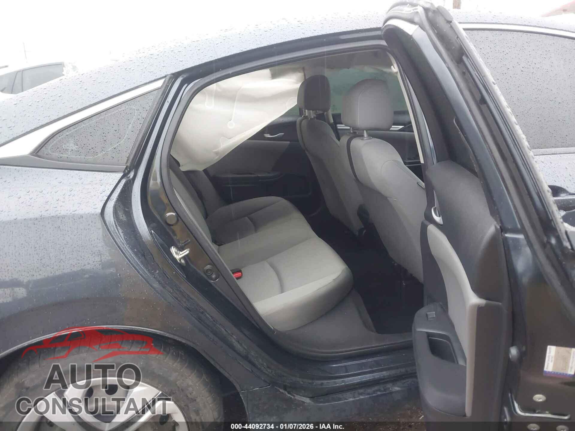 HONDA CIVIC 2017 - 2HGFC2F59HH505687