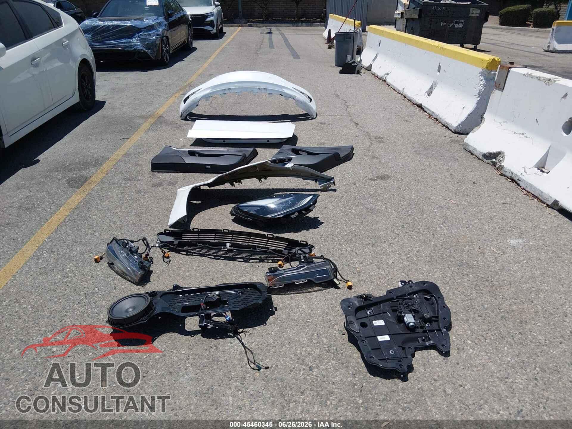 TESLA MODEL 3 2021 - 5YJ3E1EA8MF073470