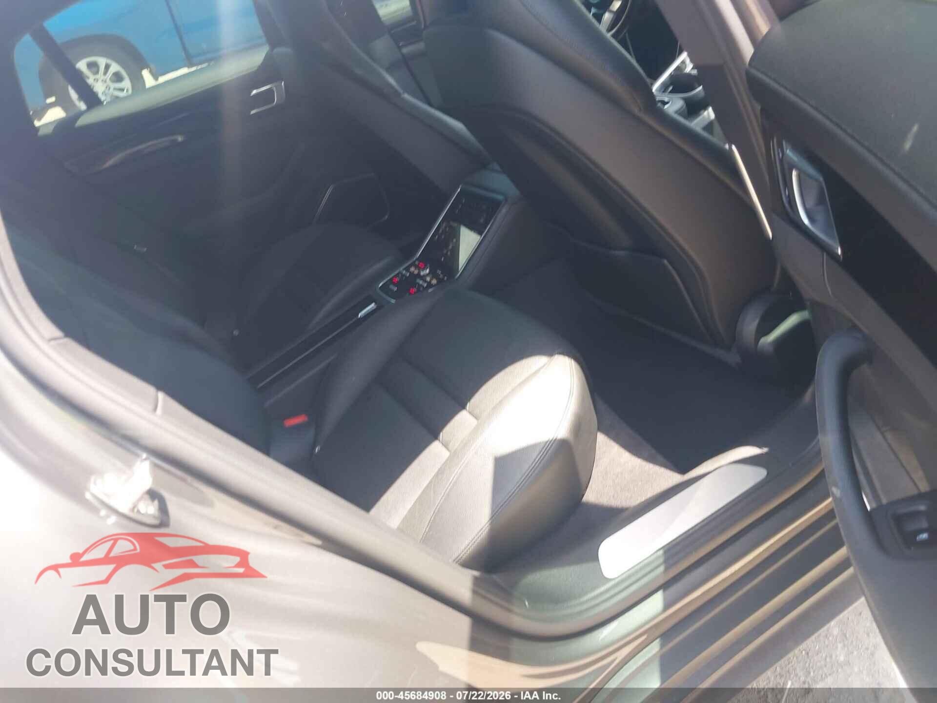 PORSCHE PANAMERA 2017 - WP0AA2A72HL102404