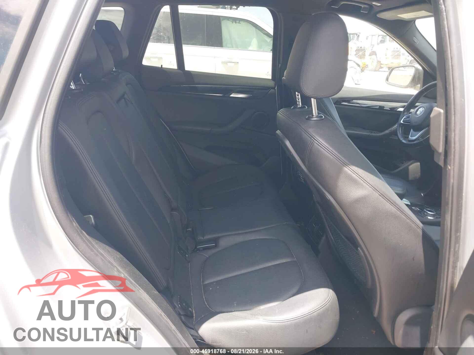 BMW X1 2017 - WBXHT3C33H5F82682