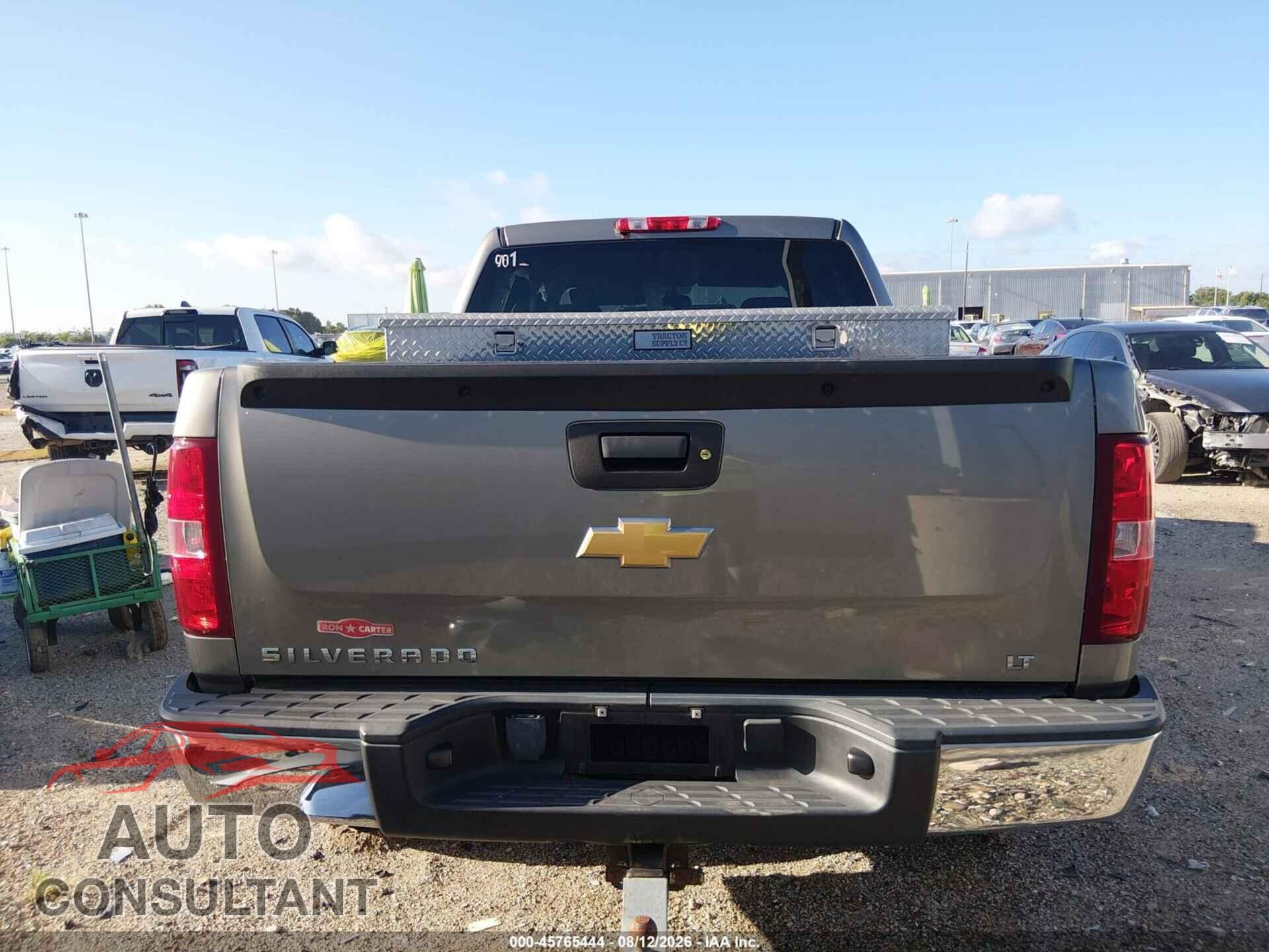CHEVROLET SILVERADO 1500 2013 - 3GCPCSE03DG149725