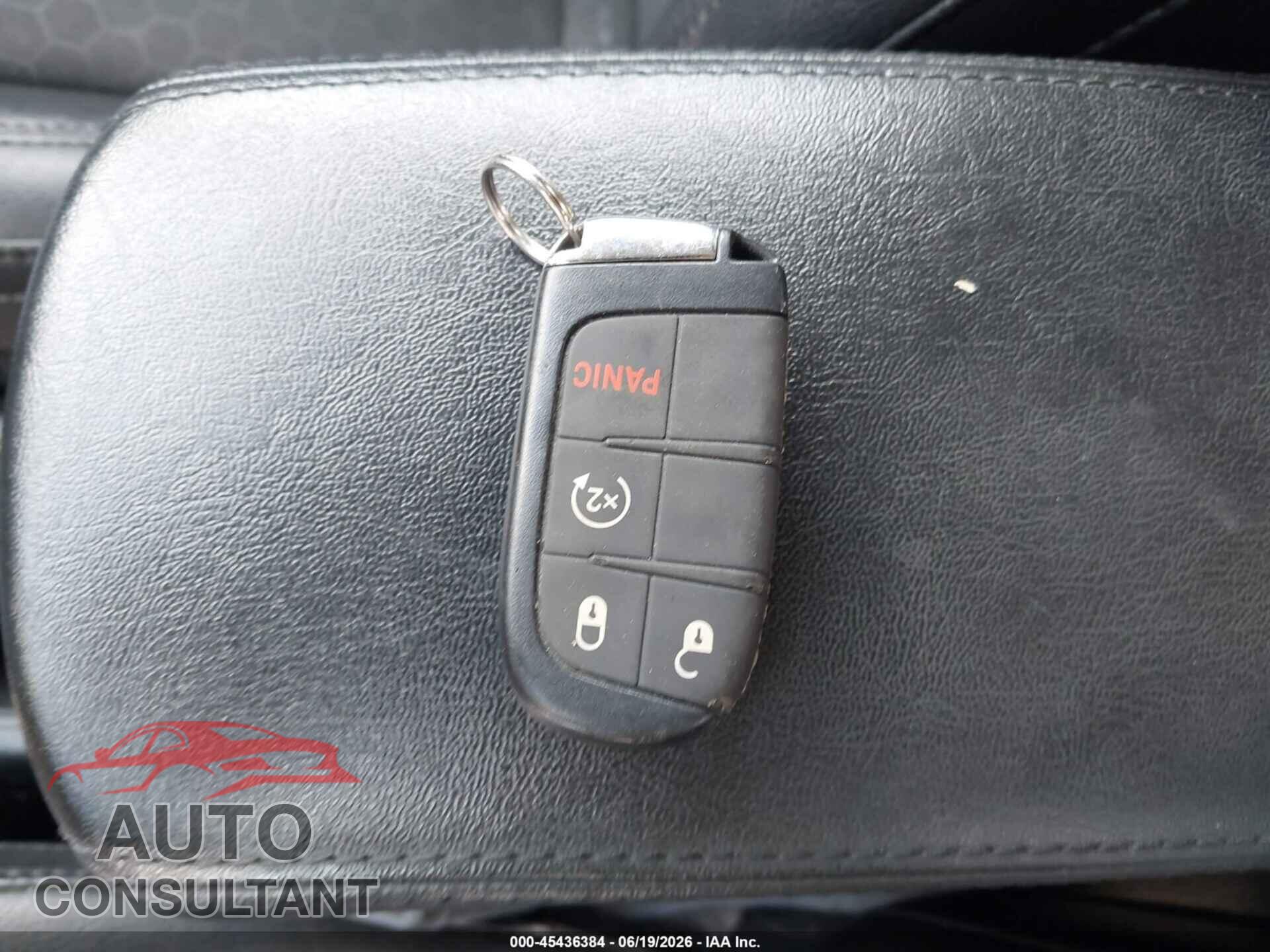 JEEP COMPASS 2020 - 3C4NJDBB2LT204895