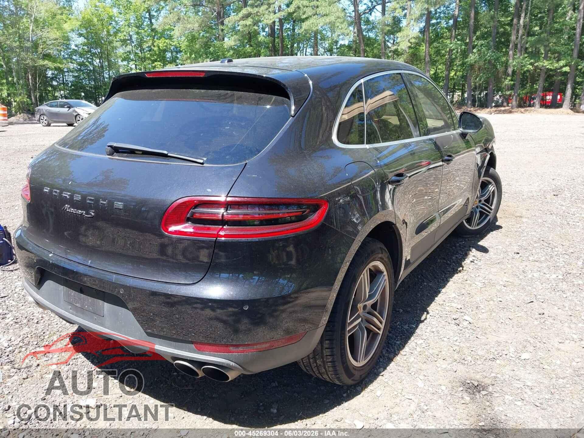 PORSCHE MACAN 2015 - WP1AB2A5XFLB67279