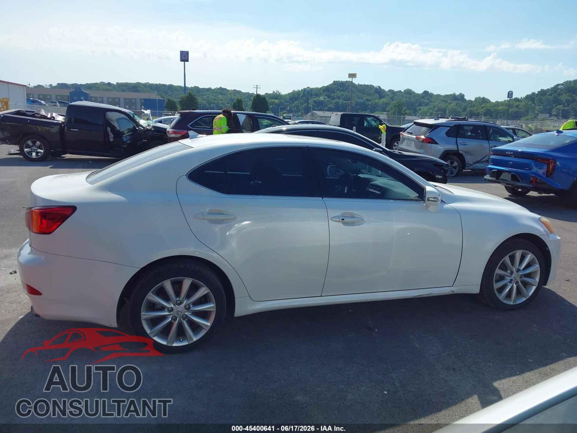 LEXUS IS 250 2010 - JTHCF5C20A2032697