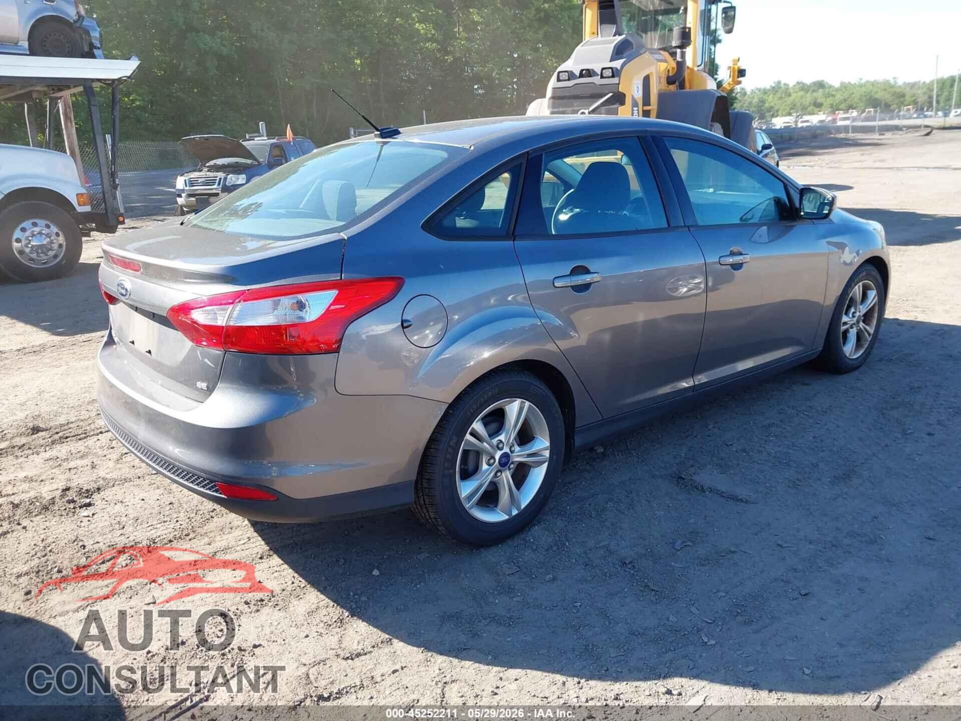 FORD FOCUS 2014 - 1FADP3F27EL180919