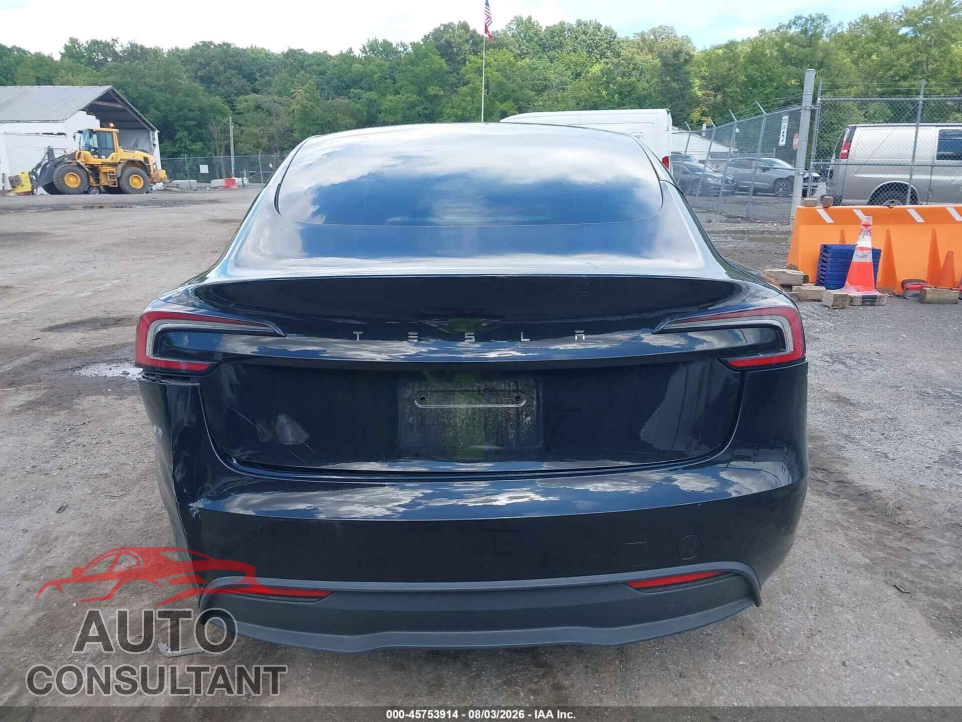 TESLA MODEL 3 2025 - 5YJ3E1EA4SF019970