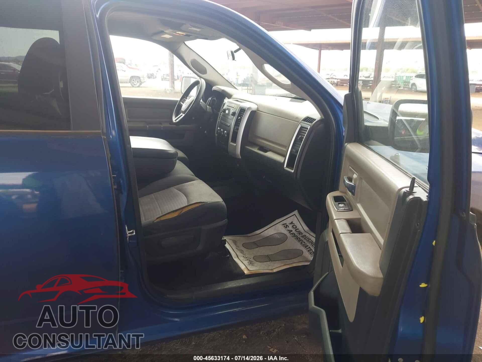 DODGE RAM 1500 2010 - 1D7RB1CP8AS196233