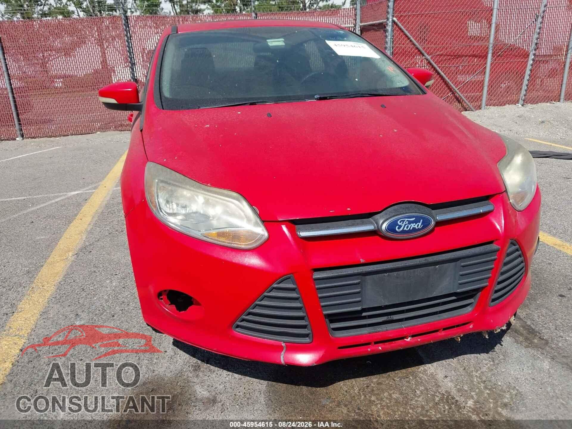 FORD FOCUS 2014 - 1FADP3F2XEL403311