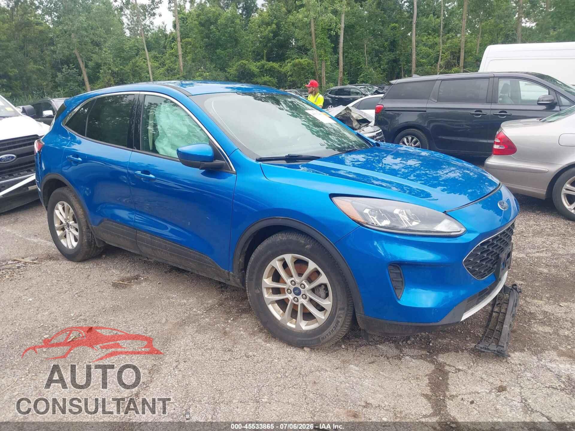 FORD ESCAPE 2020 - 1FMCU0G61LUA50040