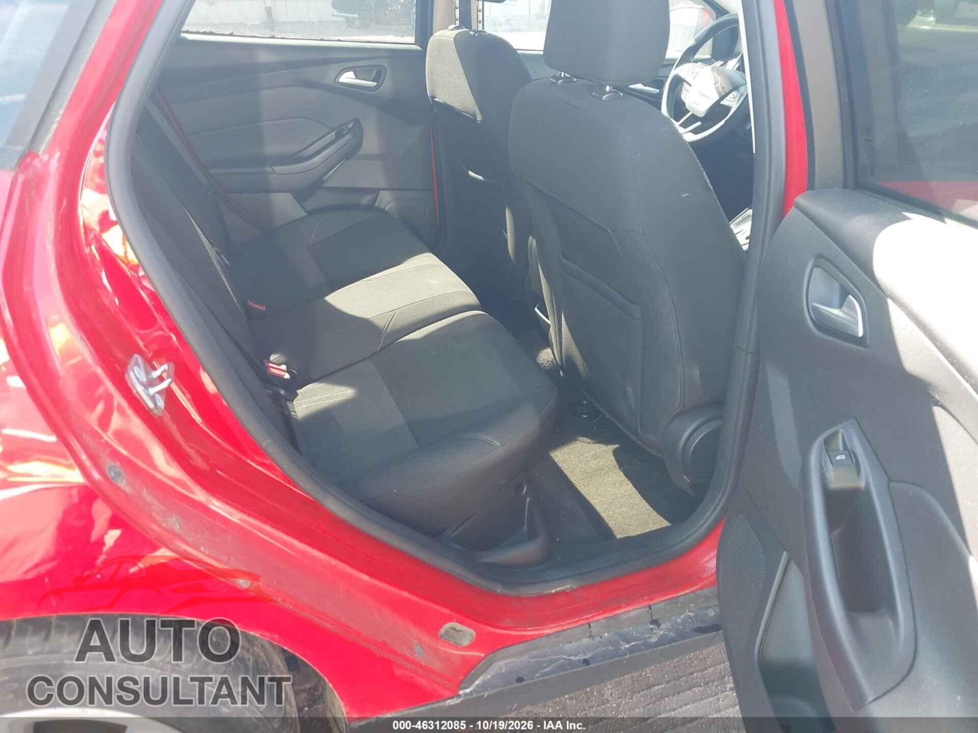 FORD FOCUS 2017 - 1FADP3K25HL233014