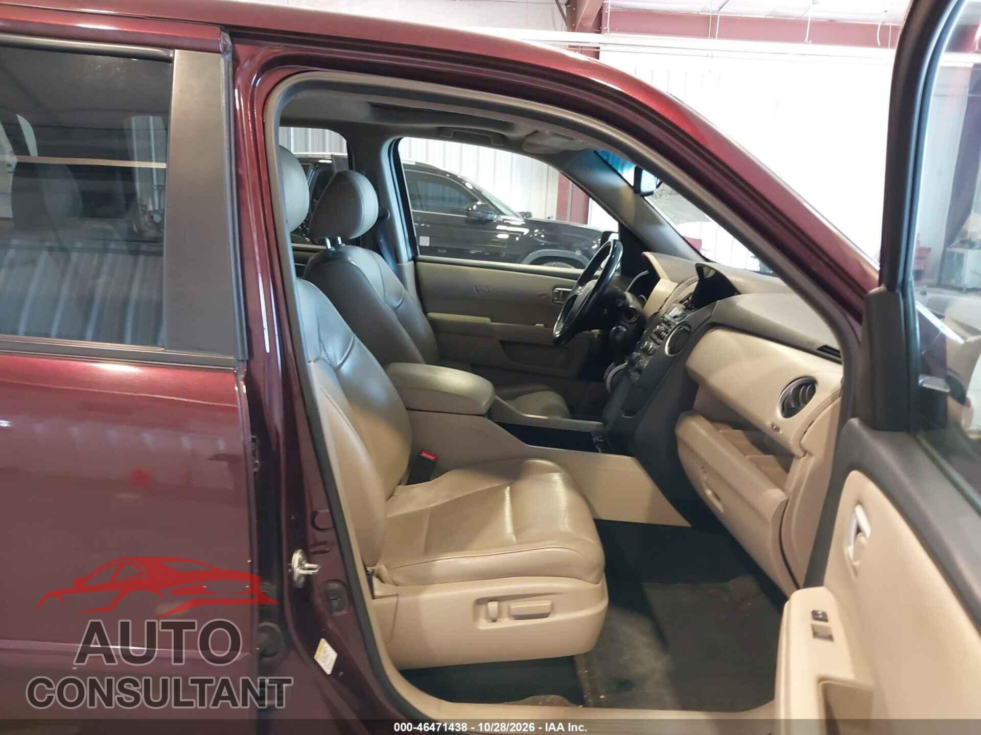 HONDA PILOT 2015 - 5FNYF4H59FB035199