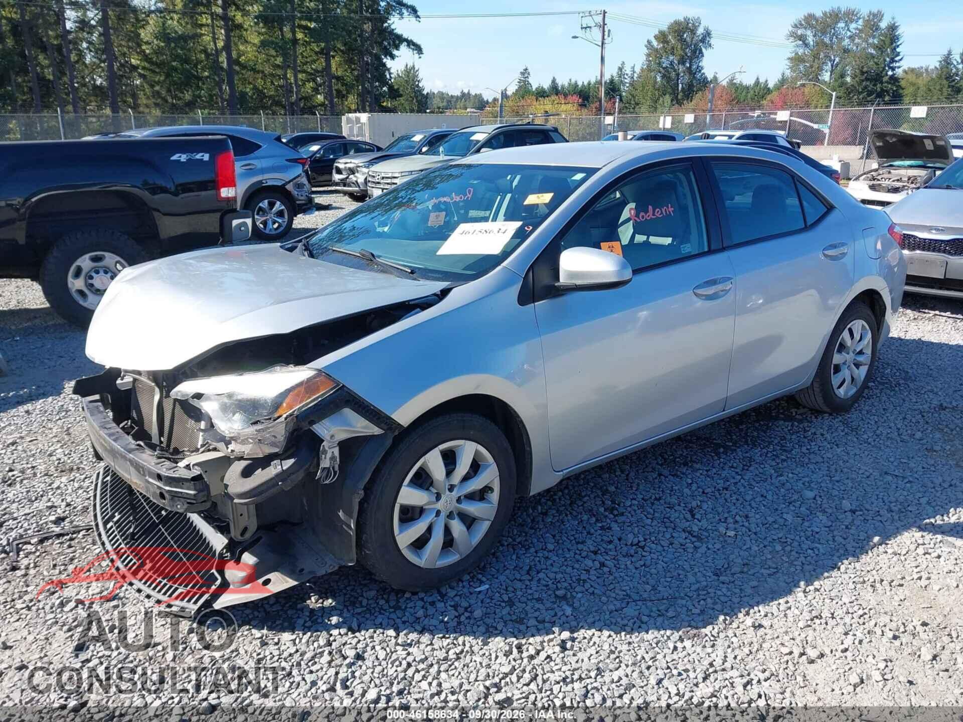 TOYOTA COROLLA 2015 - 5YFBURHE5FP344892