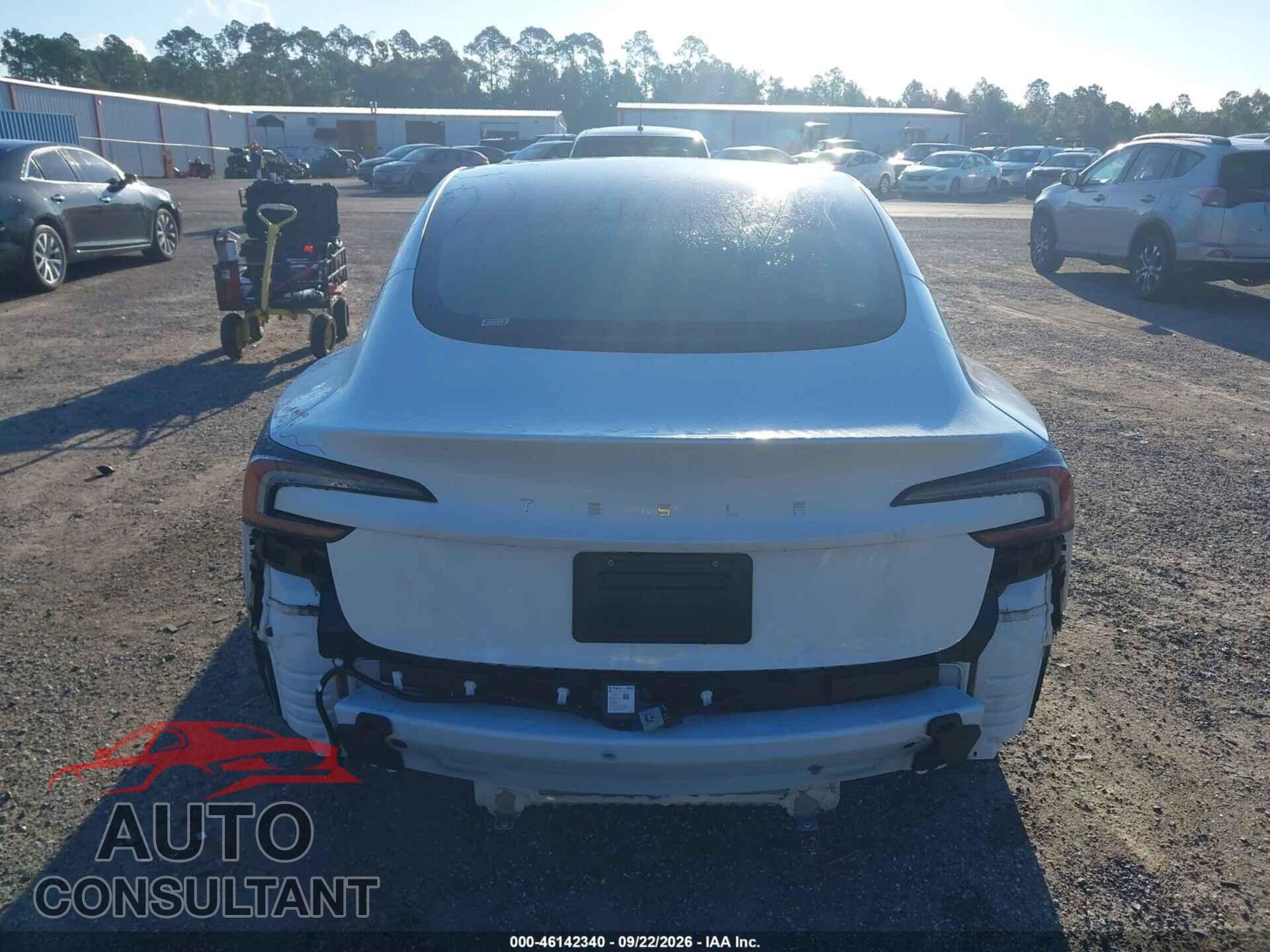 TESLA MODEL 3 2024 - 5YJ3E1EA7RF836859