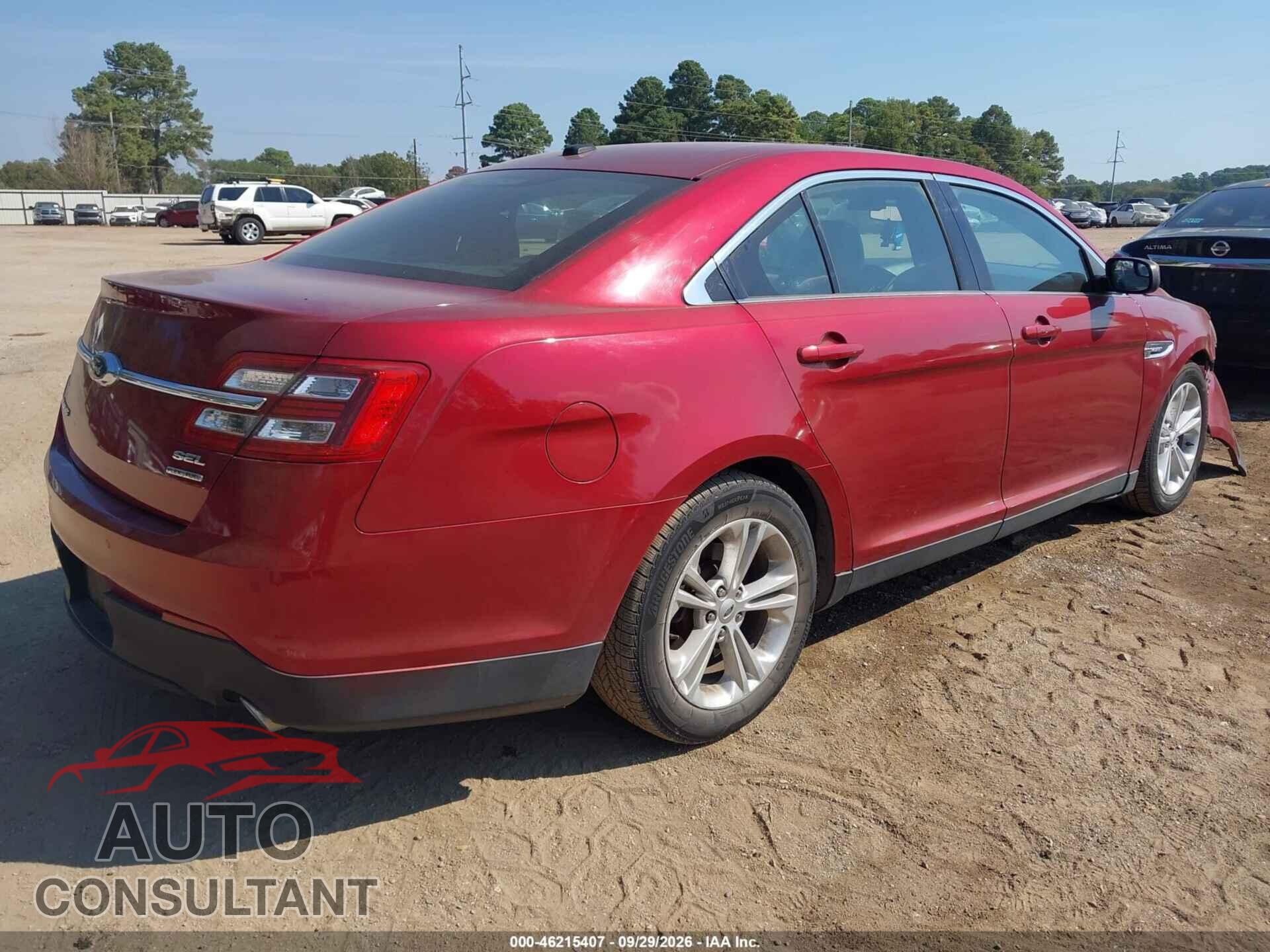 FORD TAURUS 2013 - 1FAHP2E82DG136058