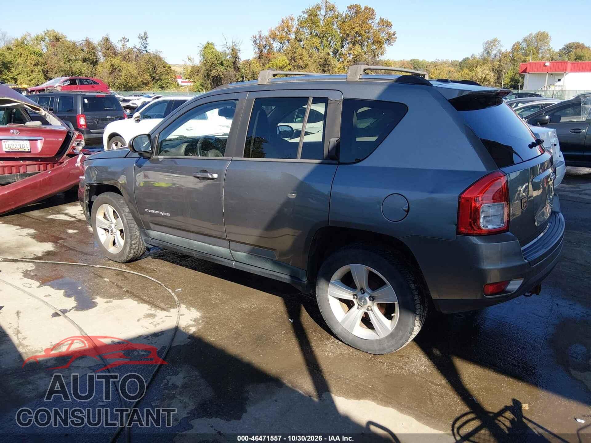 JEEP COMPASS 2011 - 1J4NT1FBXBD252758