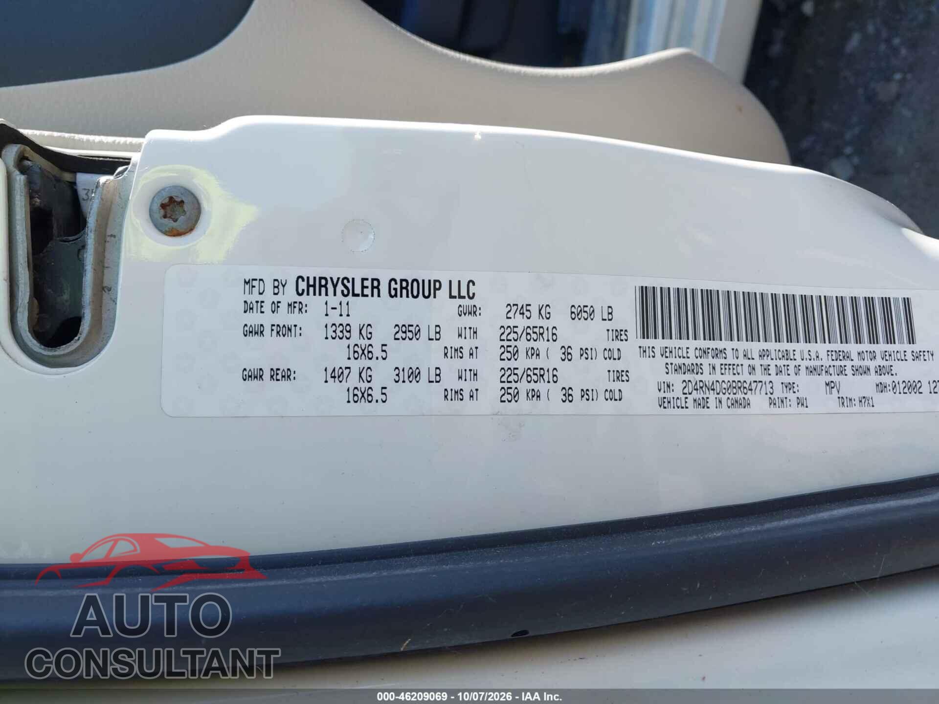 DODGE GRAND CARAVAN 2011 - 2D4RN4DG0BR647713
