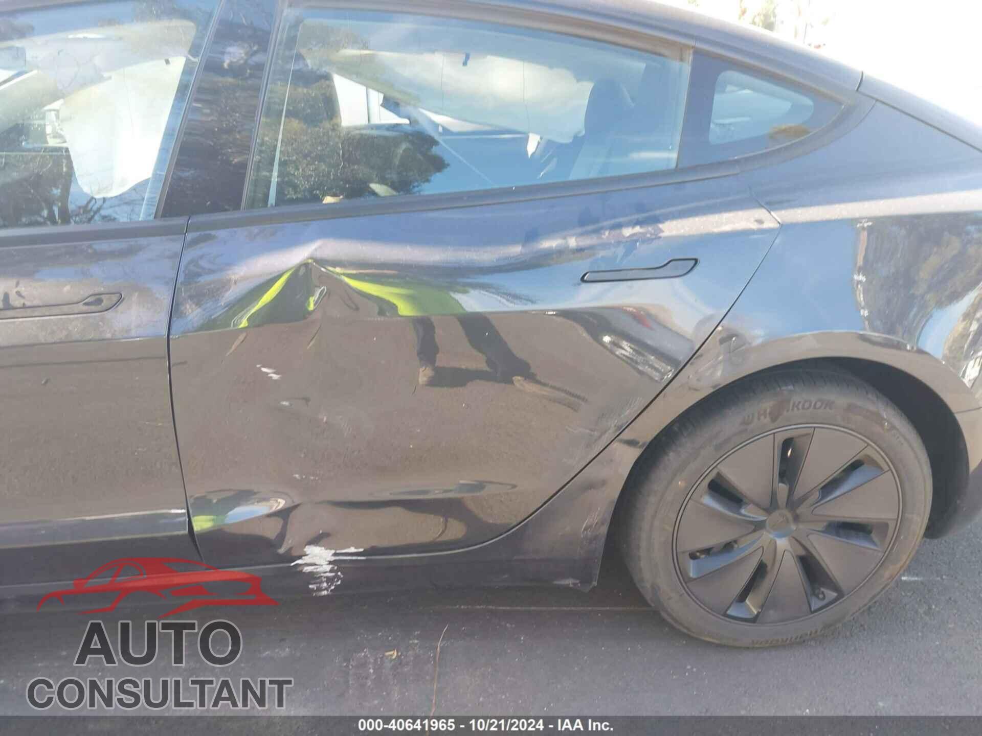 TESLA MODEL 3 2024 - 5YJ3E1EA1RF728270