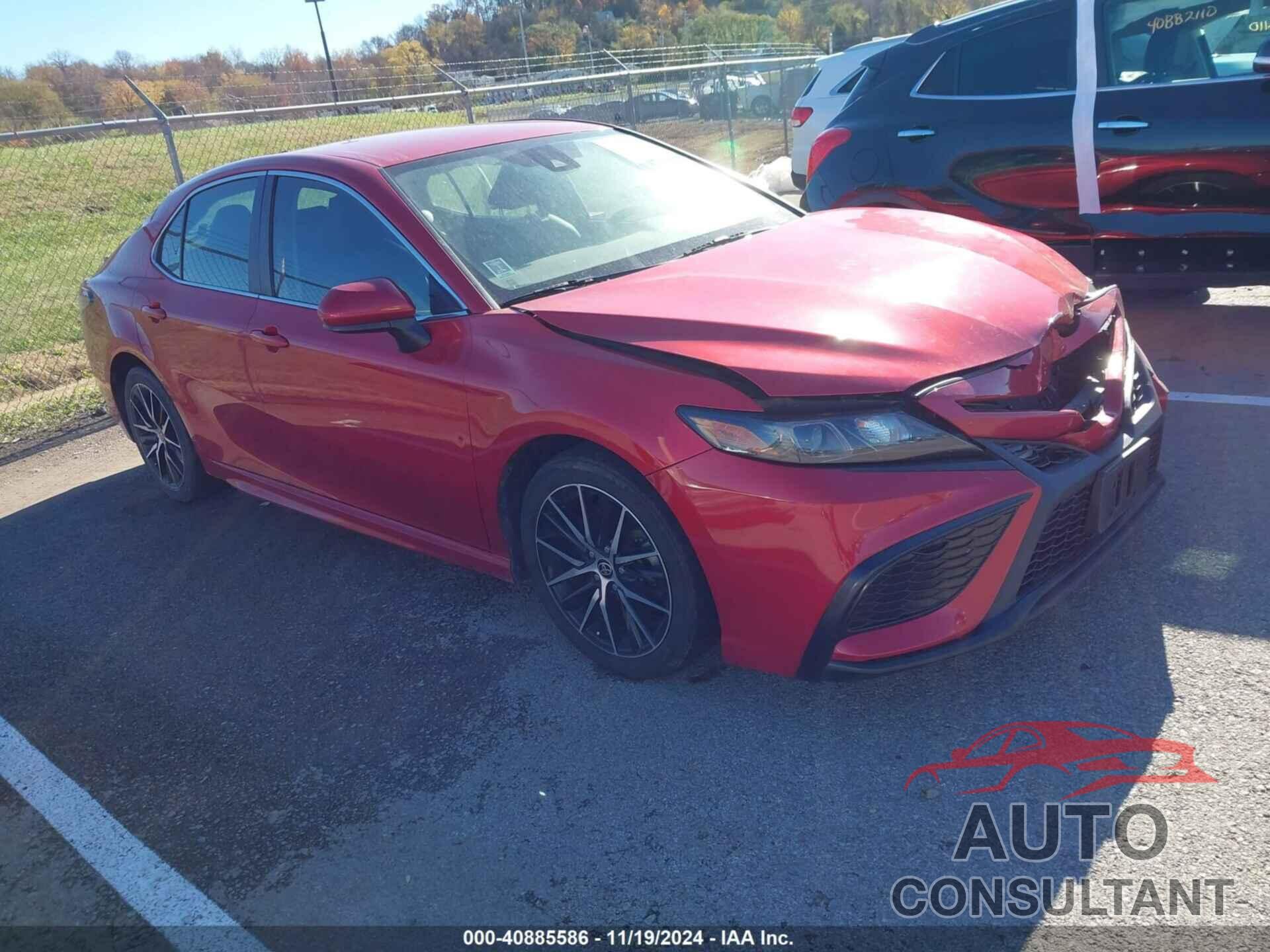 TOYOTA CAMRY 2021 - 4T1G11AK5MU481701