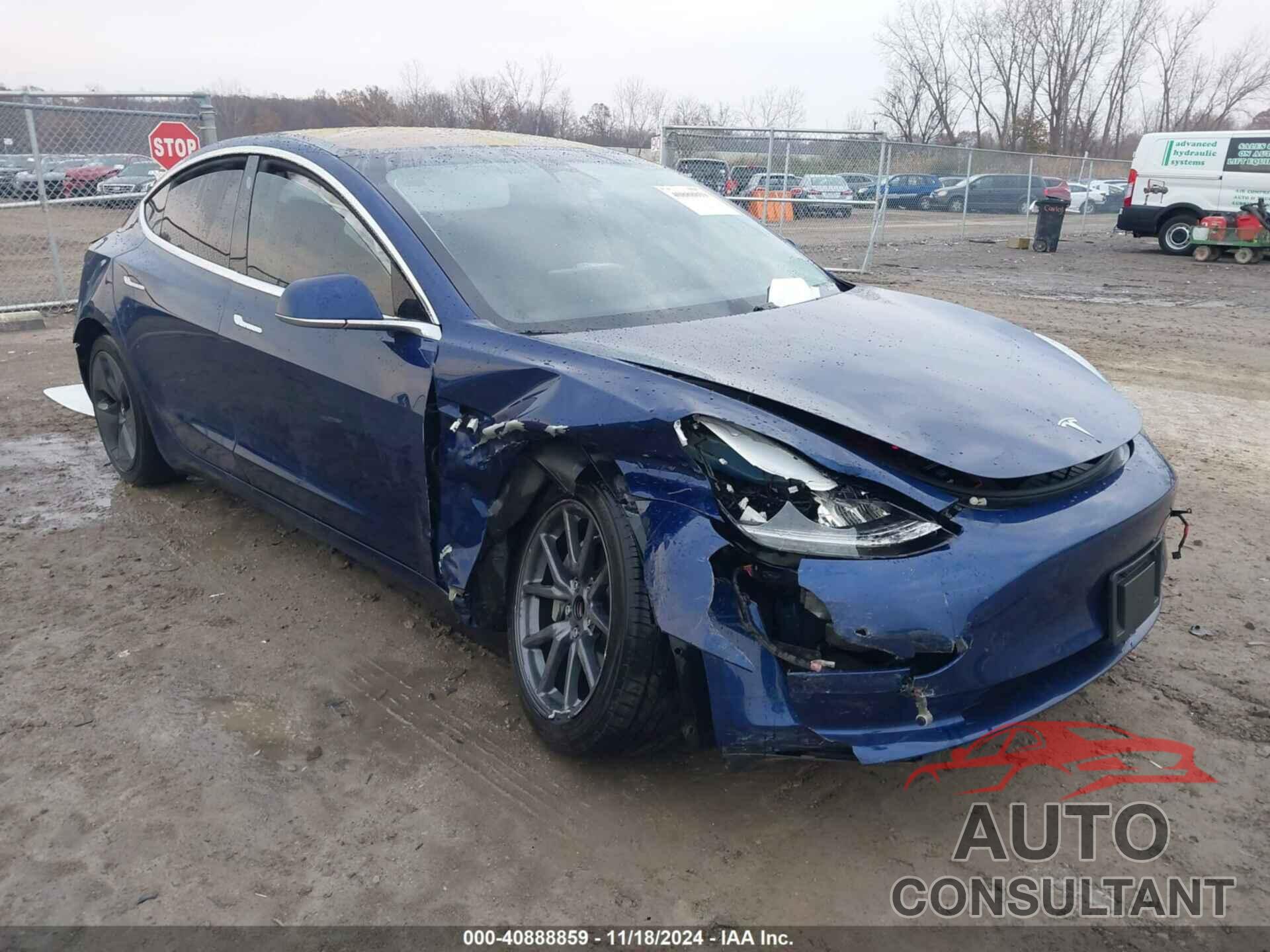 TESLA MODEL 3 2018 - 5YJ3E1EA7JF005513