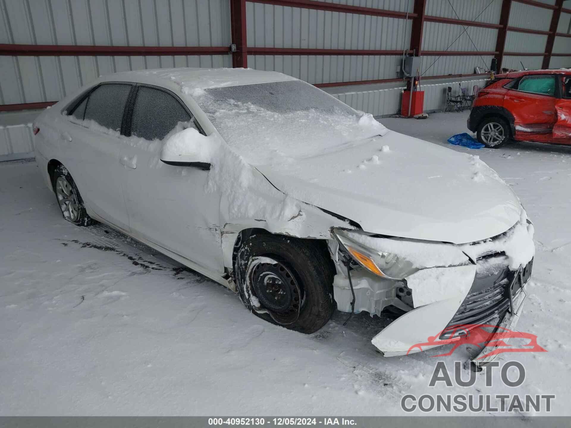 TOYOTA CAMRY 2016 - 4T4BF1FK8GR575327