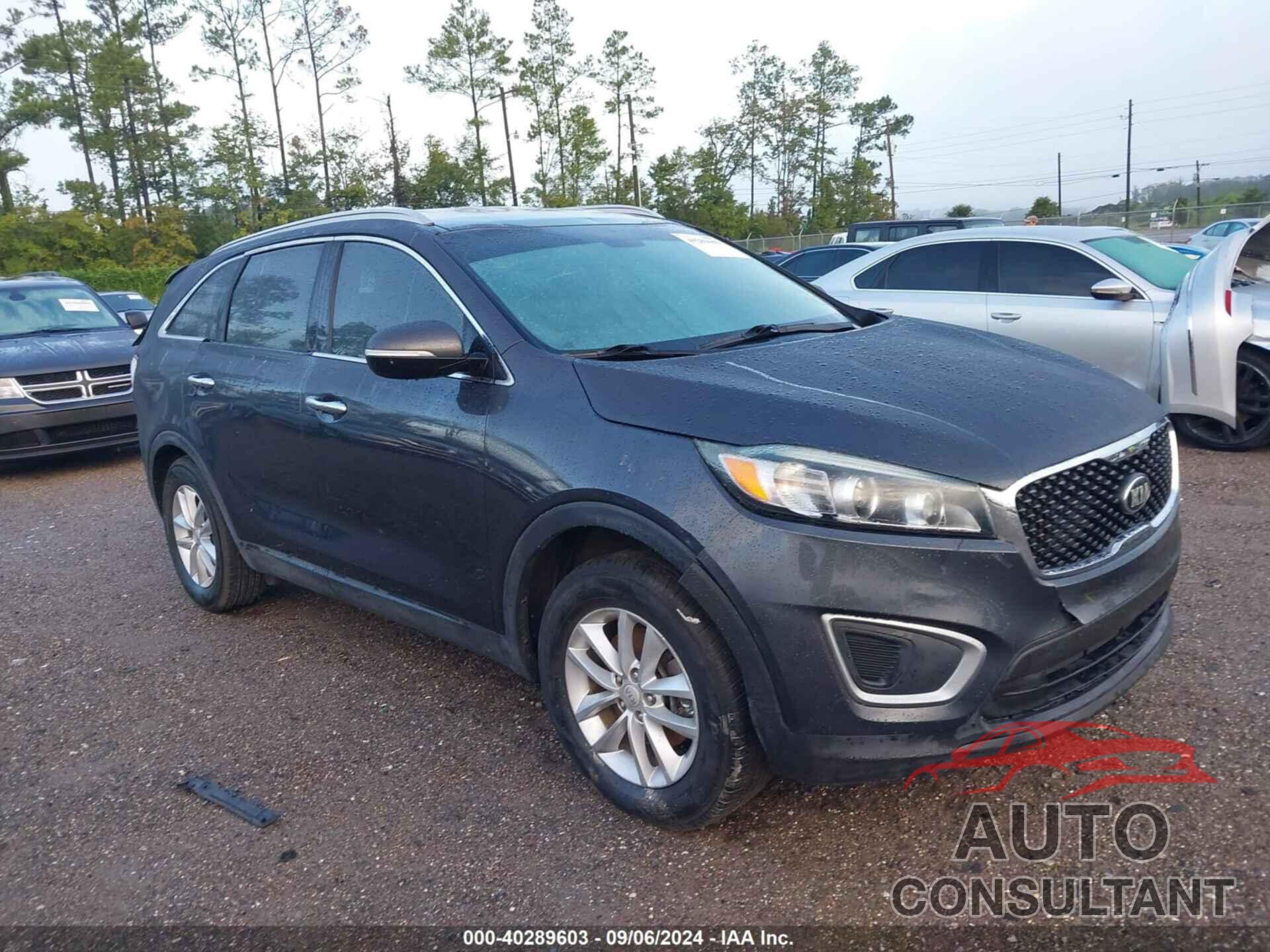 KIA SORENTO 2018 - 5XYPG4A3XJG357840