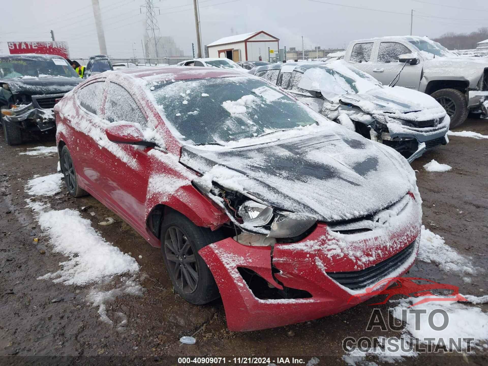 HYUNDAI ELANTRA 2016 - KMHDH4AE1GU491365