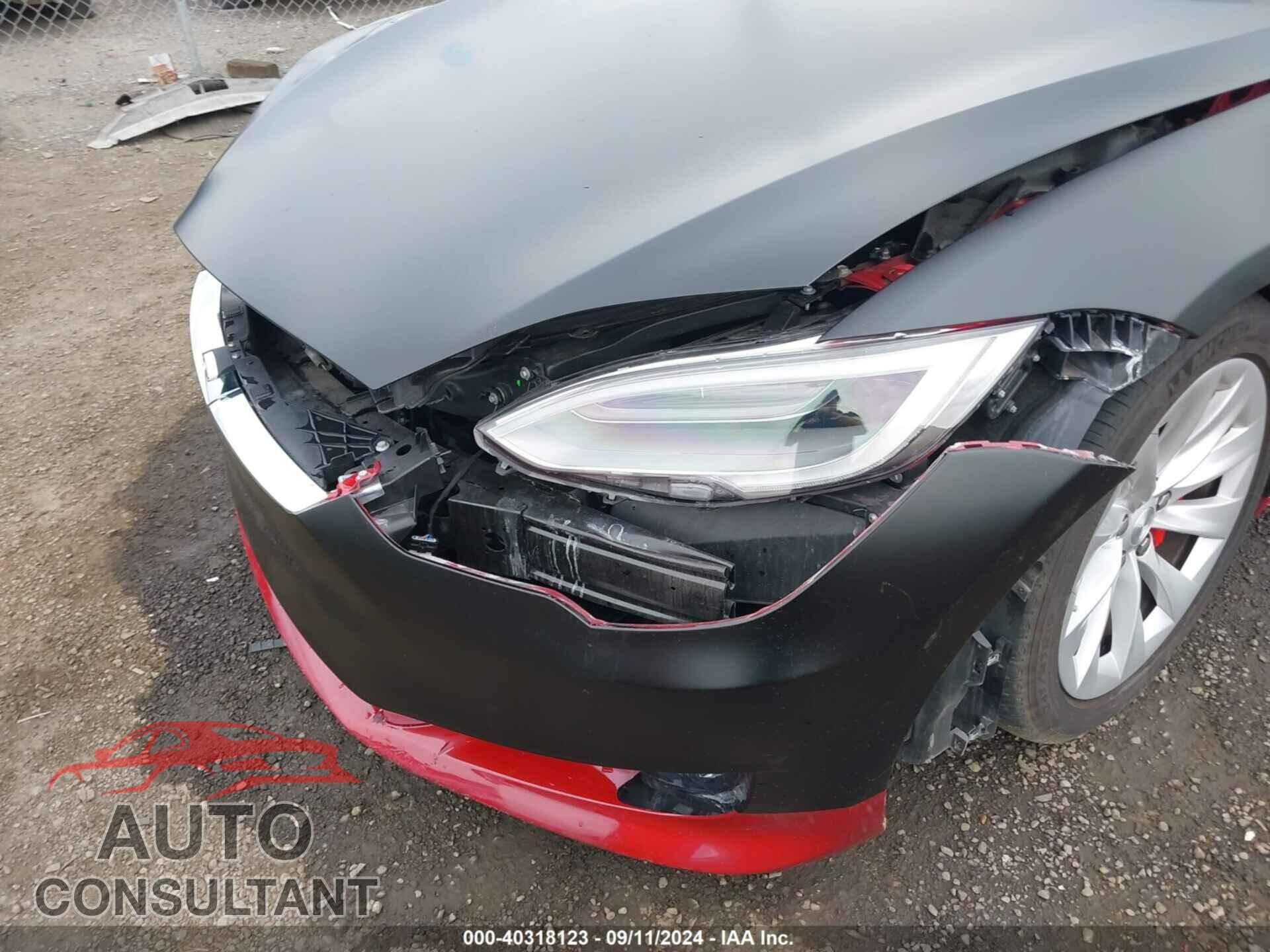 TESLA MODEL S 2020 - 5YJSA1E49LF364169