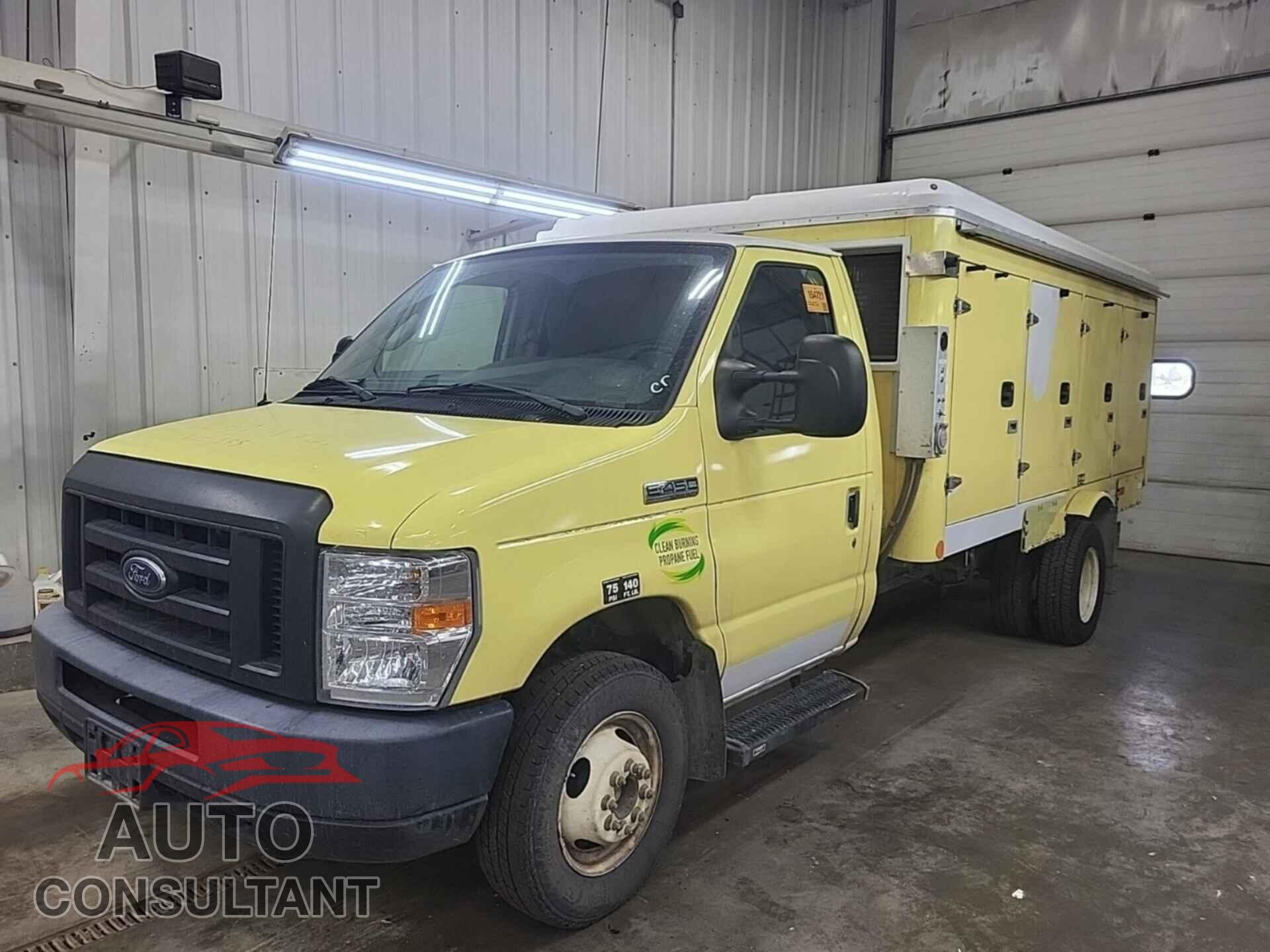 FORD ECONOLINE 2017 - 1FDXE4FS8HDC68620
