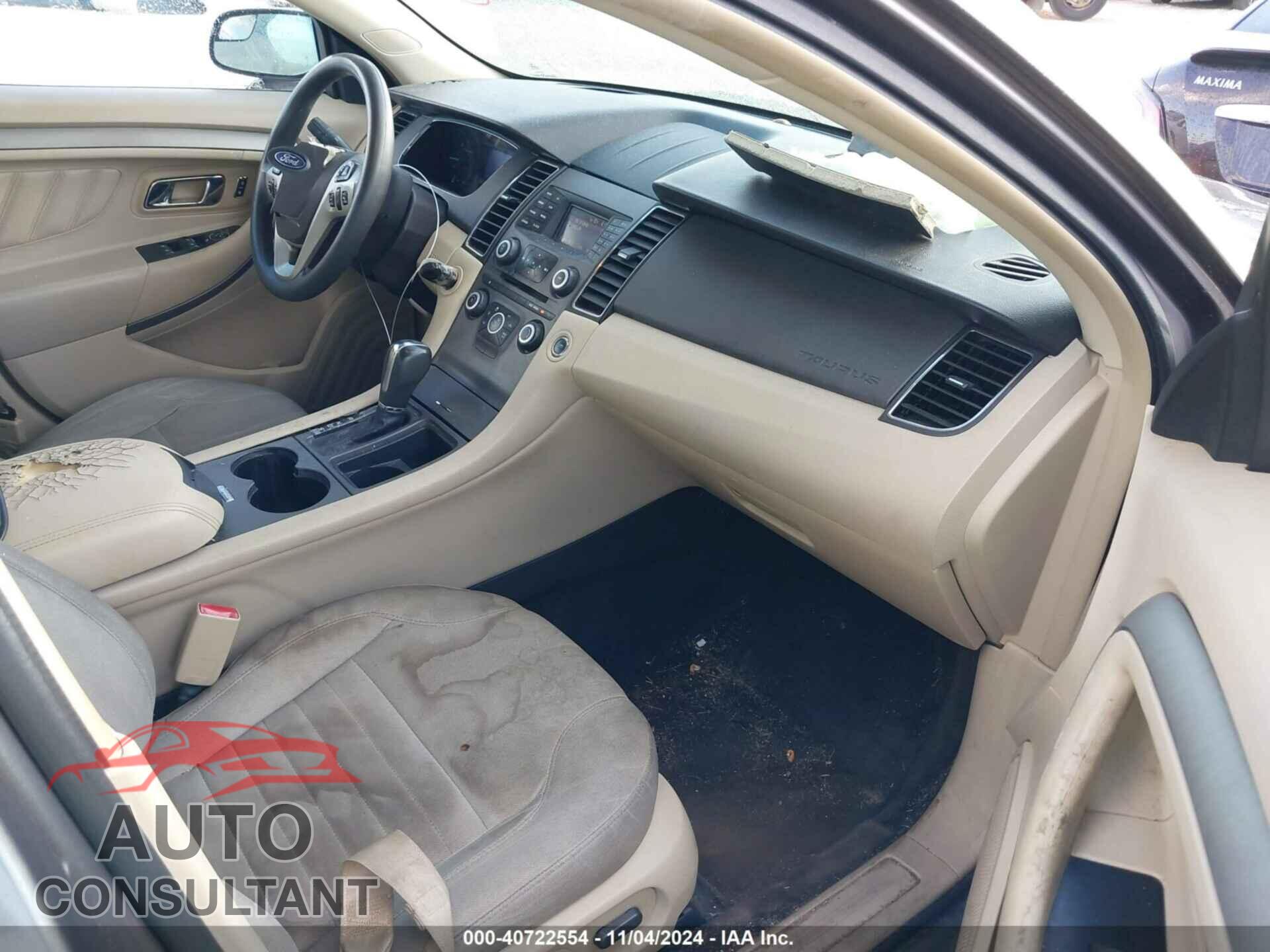 FORD TAURUS 2013 - 1FAHP2D82DG200083
