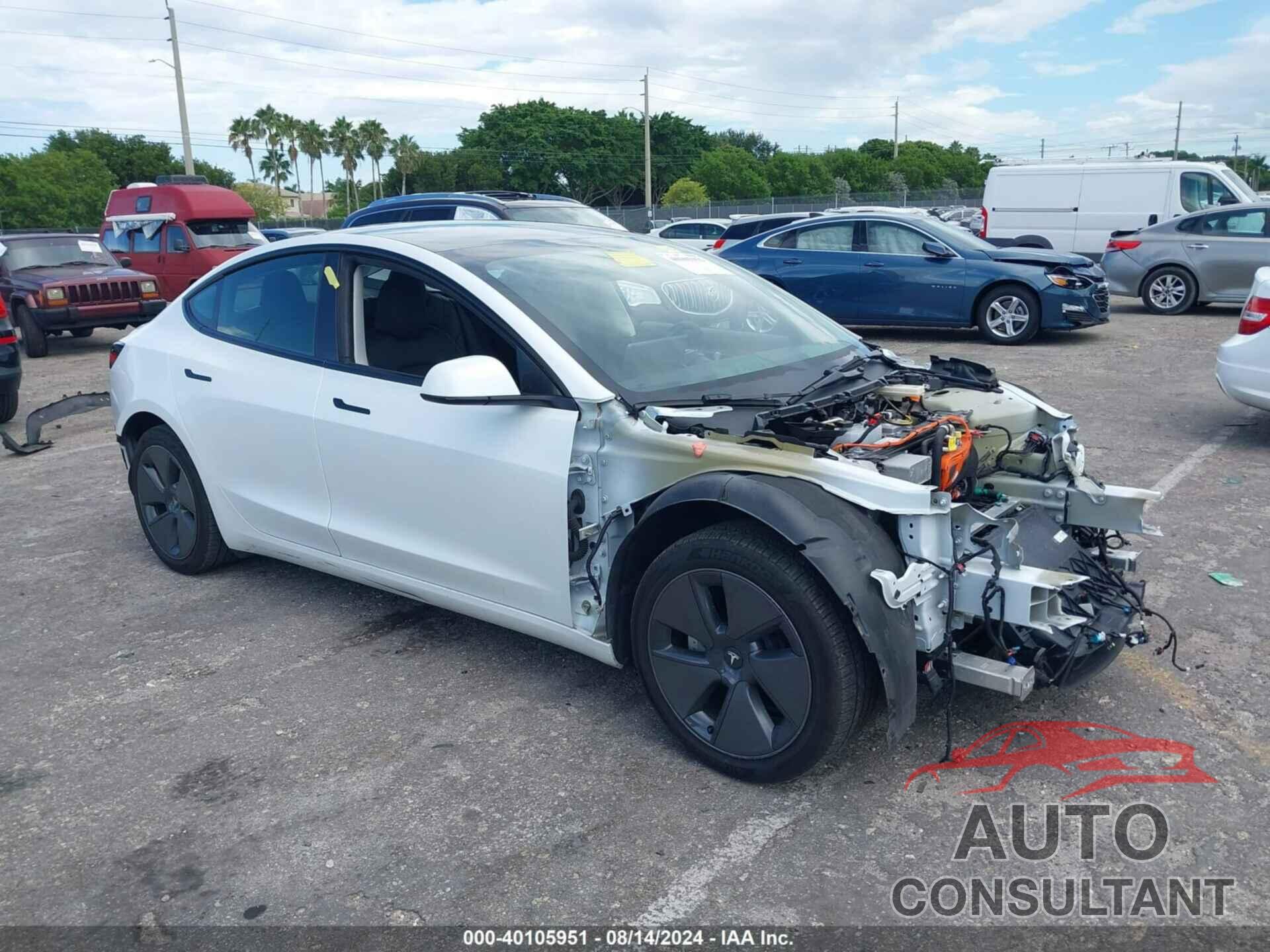 TESLA MODEL 3 2023 - 5YJ3E1EA5PF543863