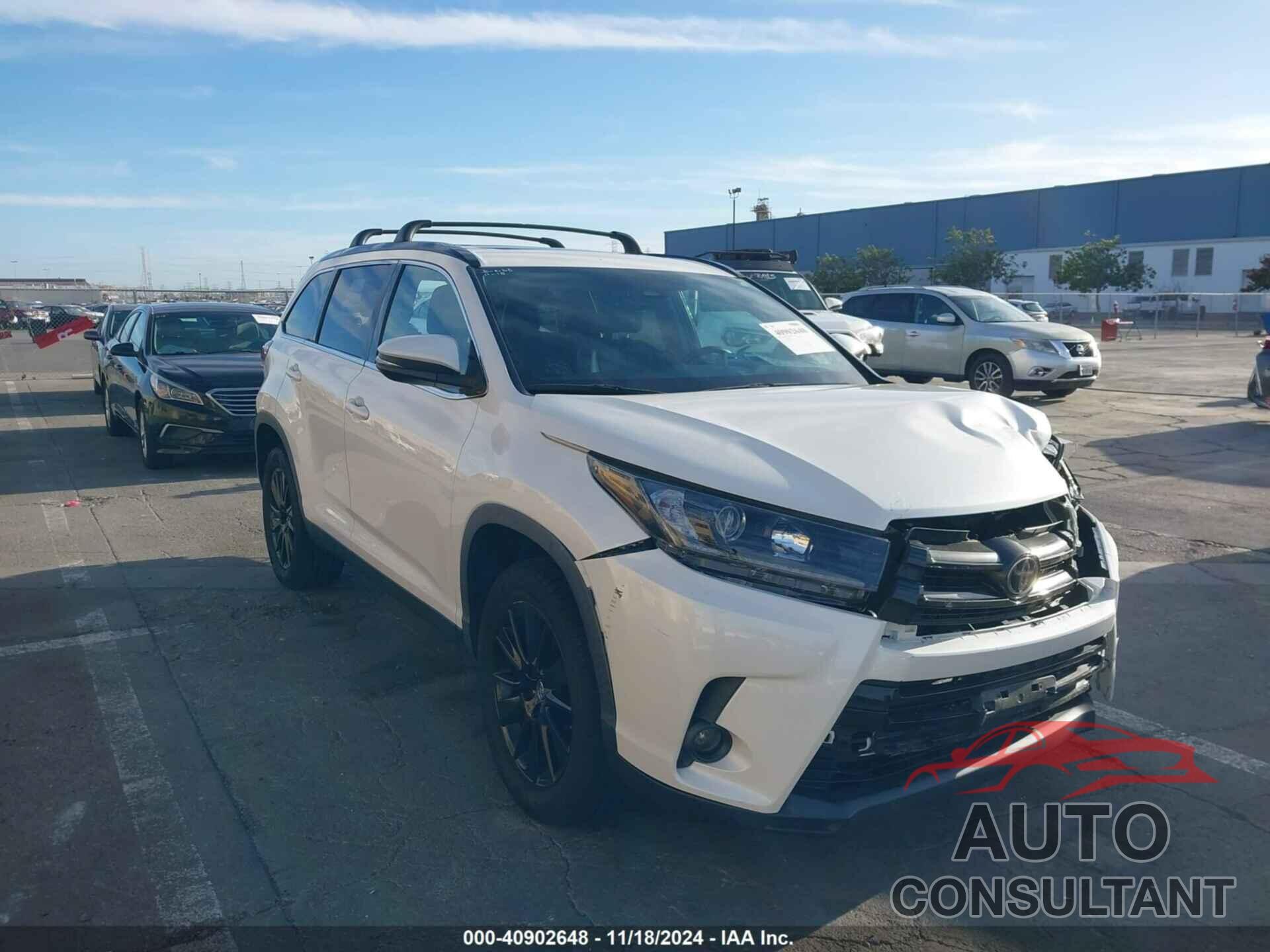 TOYOTA HIGHLANDER 2019 - 5TDKZRFHXKS569373