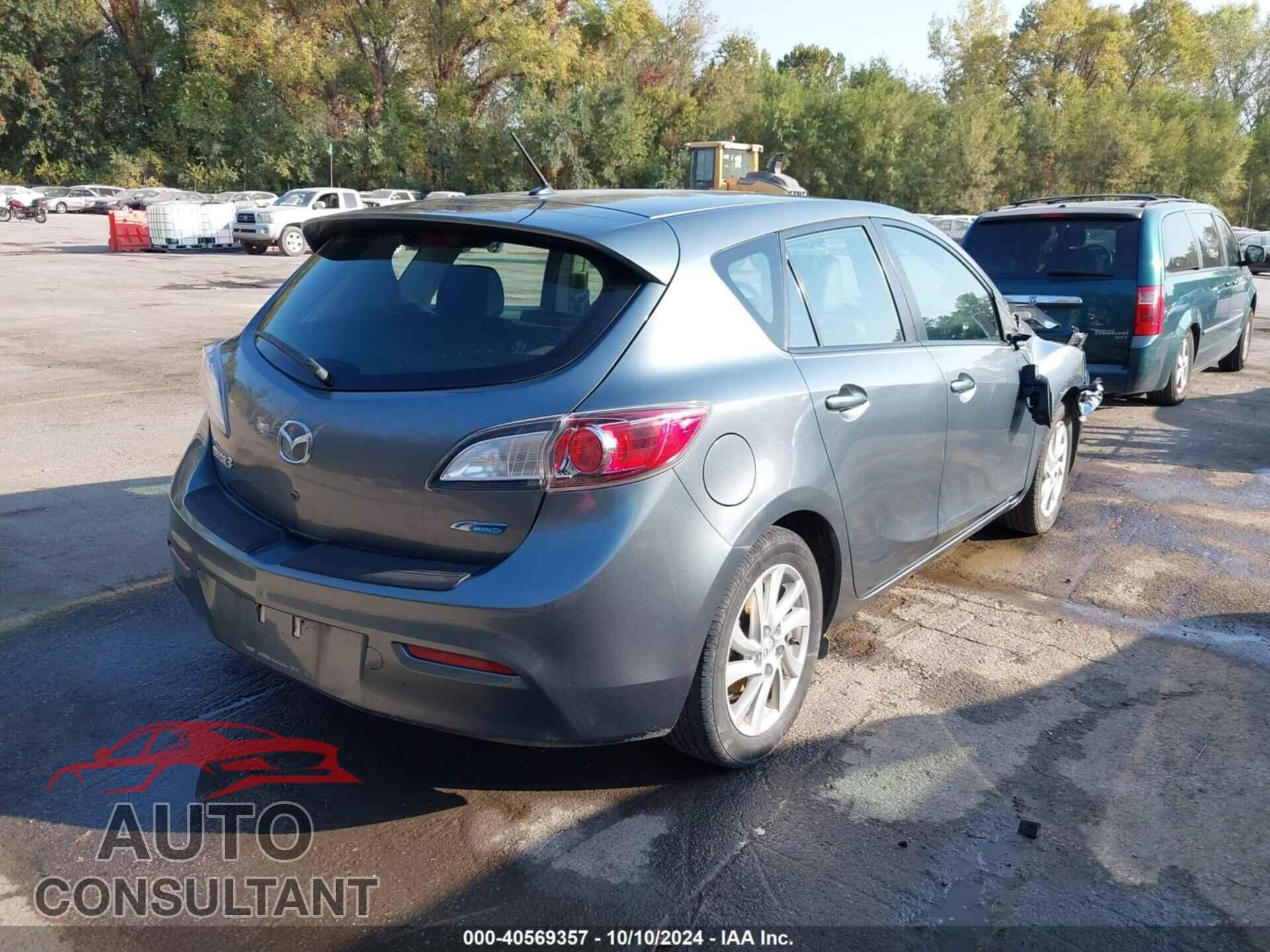 MAZDA MAZDA3 2012 - JM1BL1M77C1663755