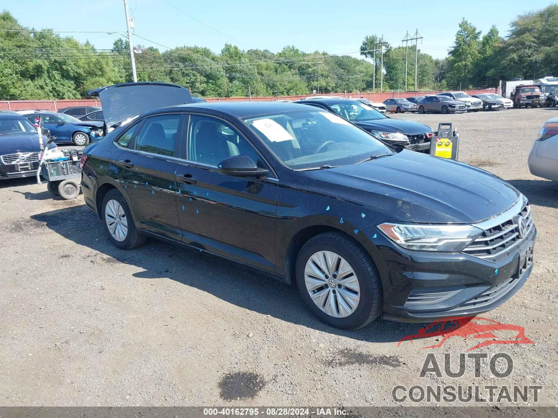 VOLKSWAGEN JETTA 2019 - 3VWC57BU1KM118238