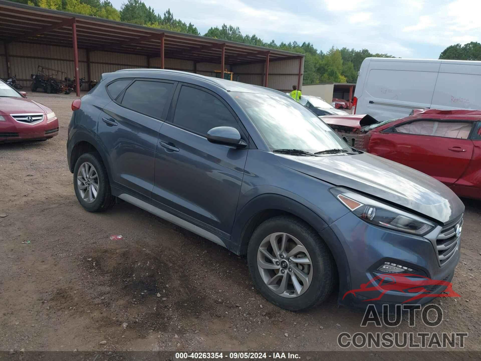 HYUNDAI TUCSON 2018 - KM8J3CA48JU683781