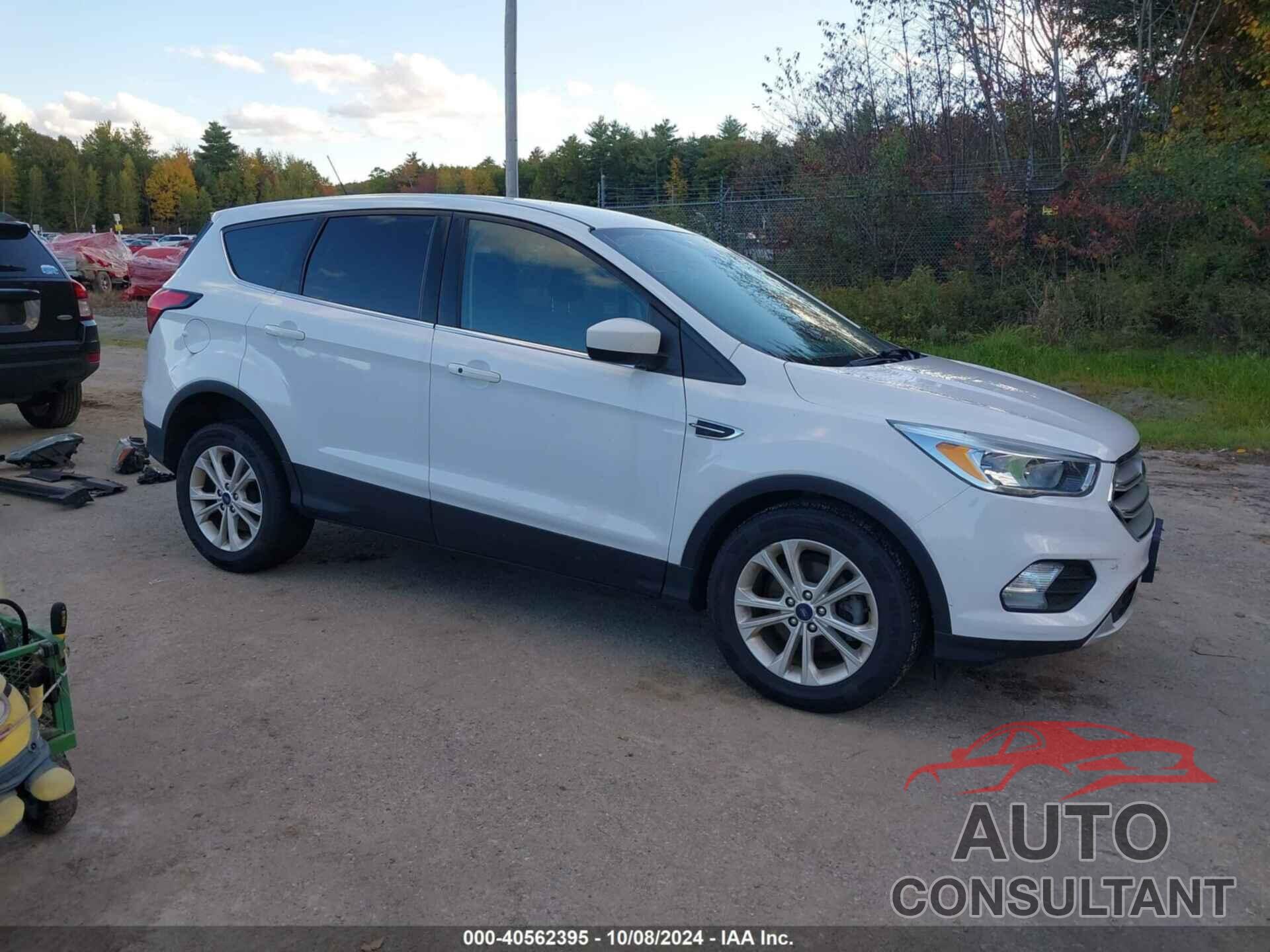 FORD ESCAPE 2019 - 1FMCU0GD2KUC36831