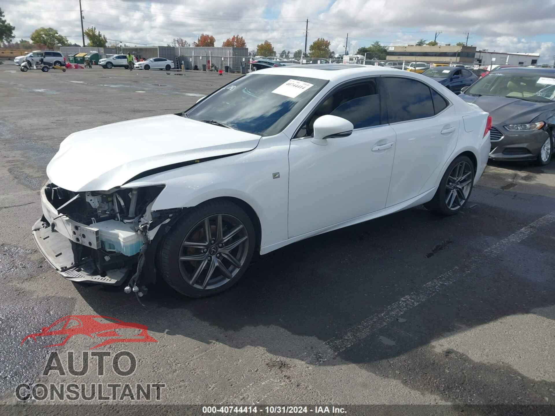 LEXUS IS 250 2014 - JTHBF1D20E5038491